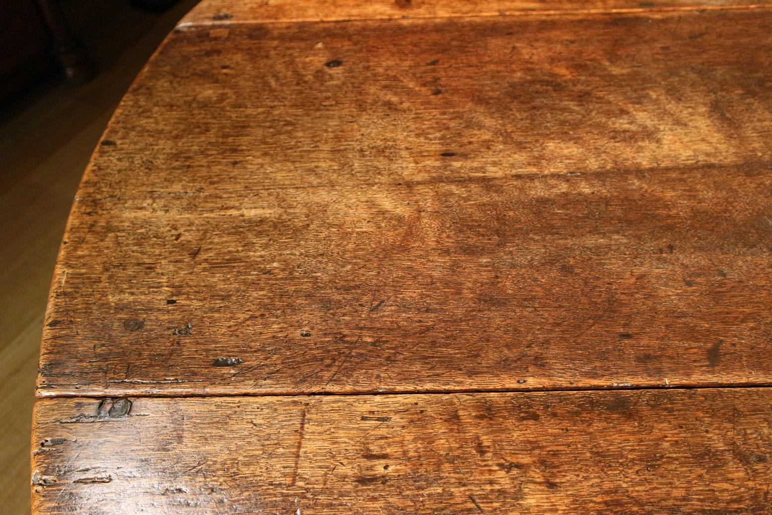 18th Century Oak Drop Leaf Table 5