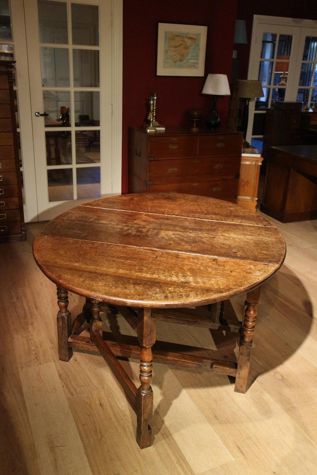 18th Century Oak Drop Leaf Table 6
