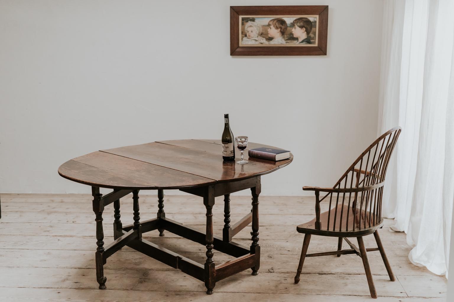 18th Century Oak Gateleg Table 9