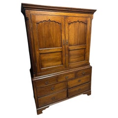 18th Century oak linen press