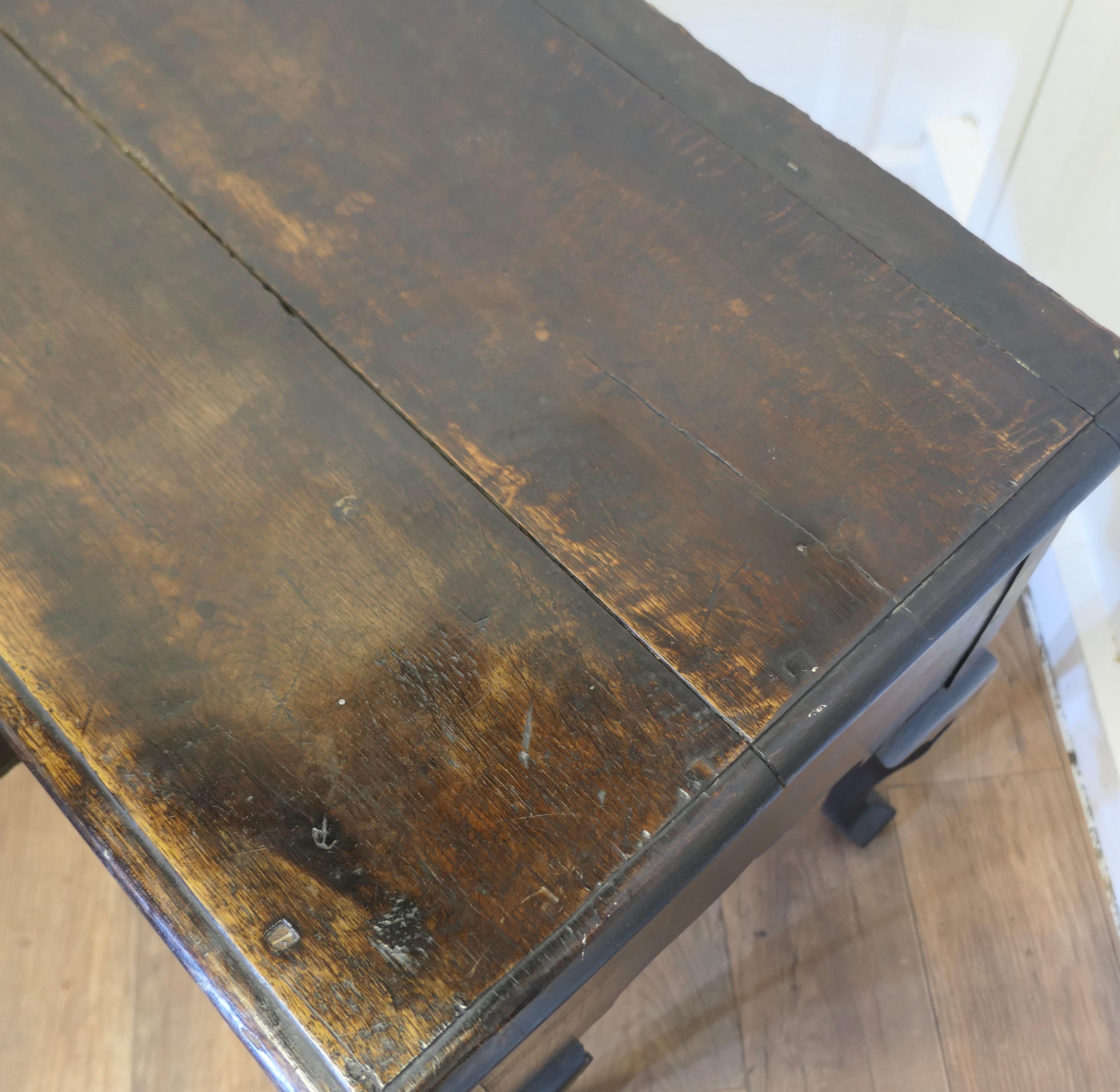 18th Century Oak Low Boy Desk  This is a good solid country made piece  For Sale 3