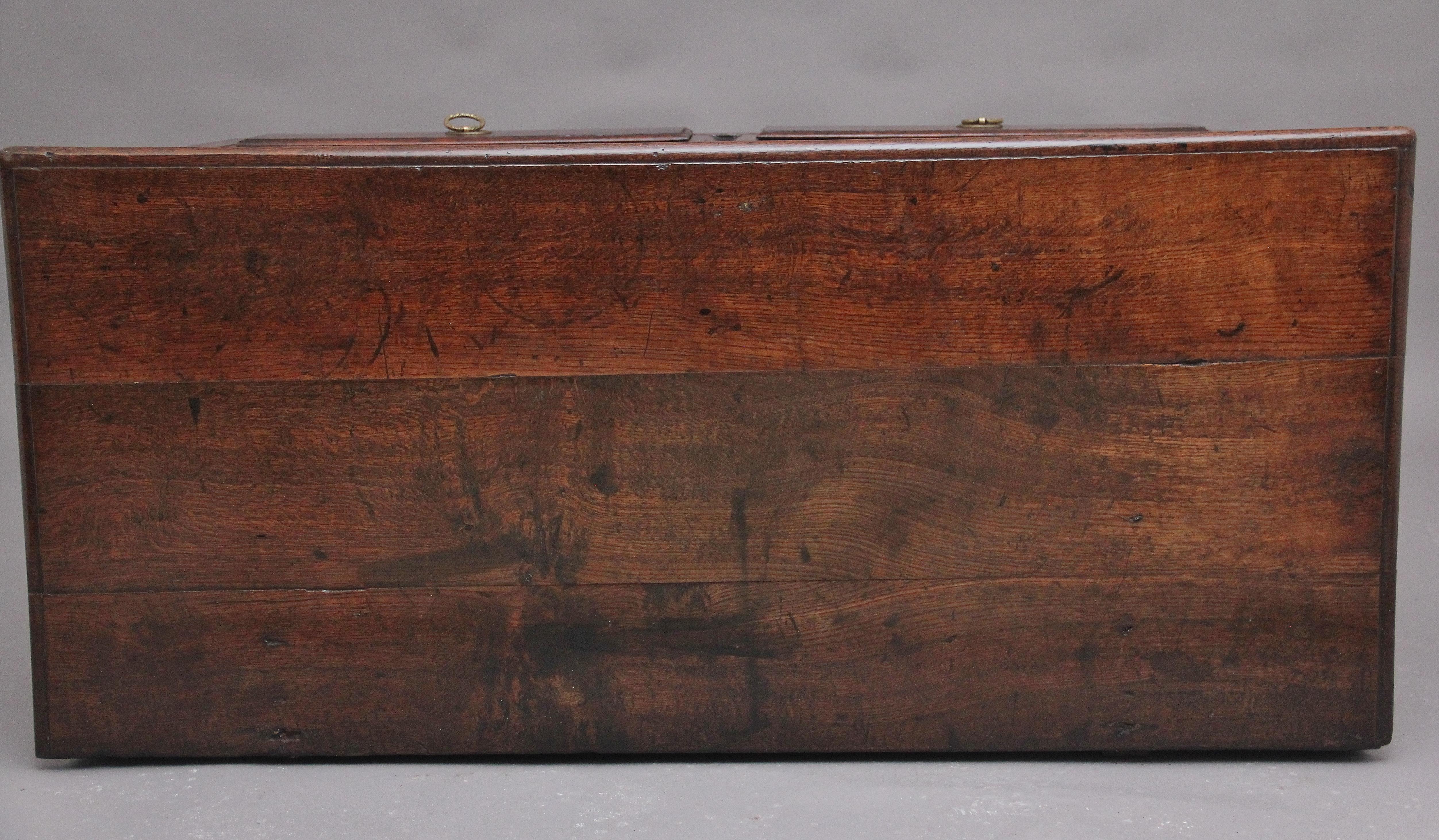 18th Century oak mule chest For Sale 3