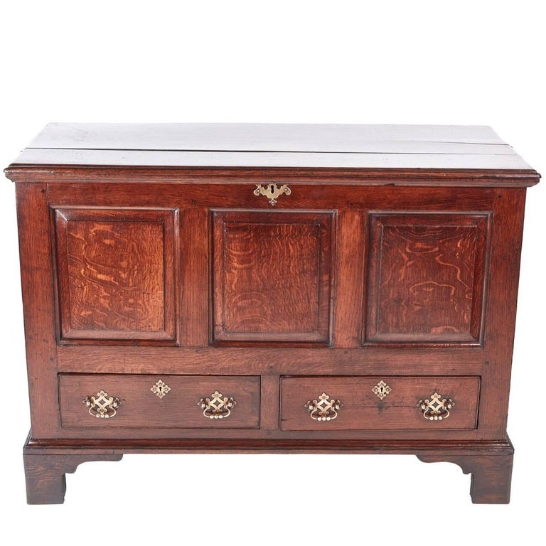 18th Century Oak Mule Chest For Sale at 1stdibs