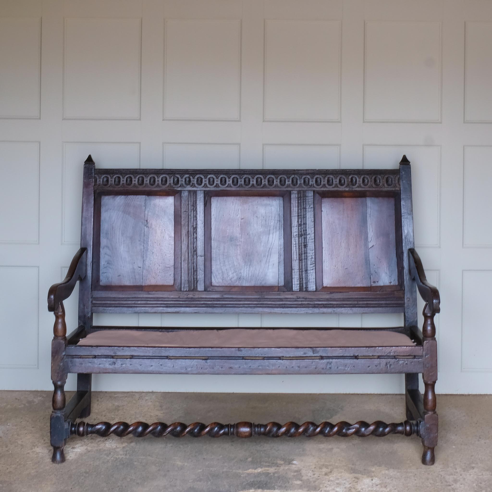 Carved 18th Century Oak Settle With Cushion For Sale