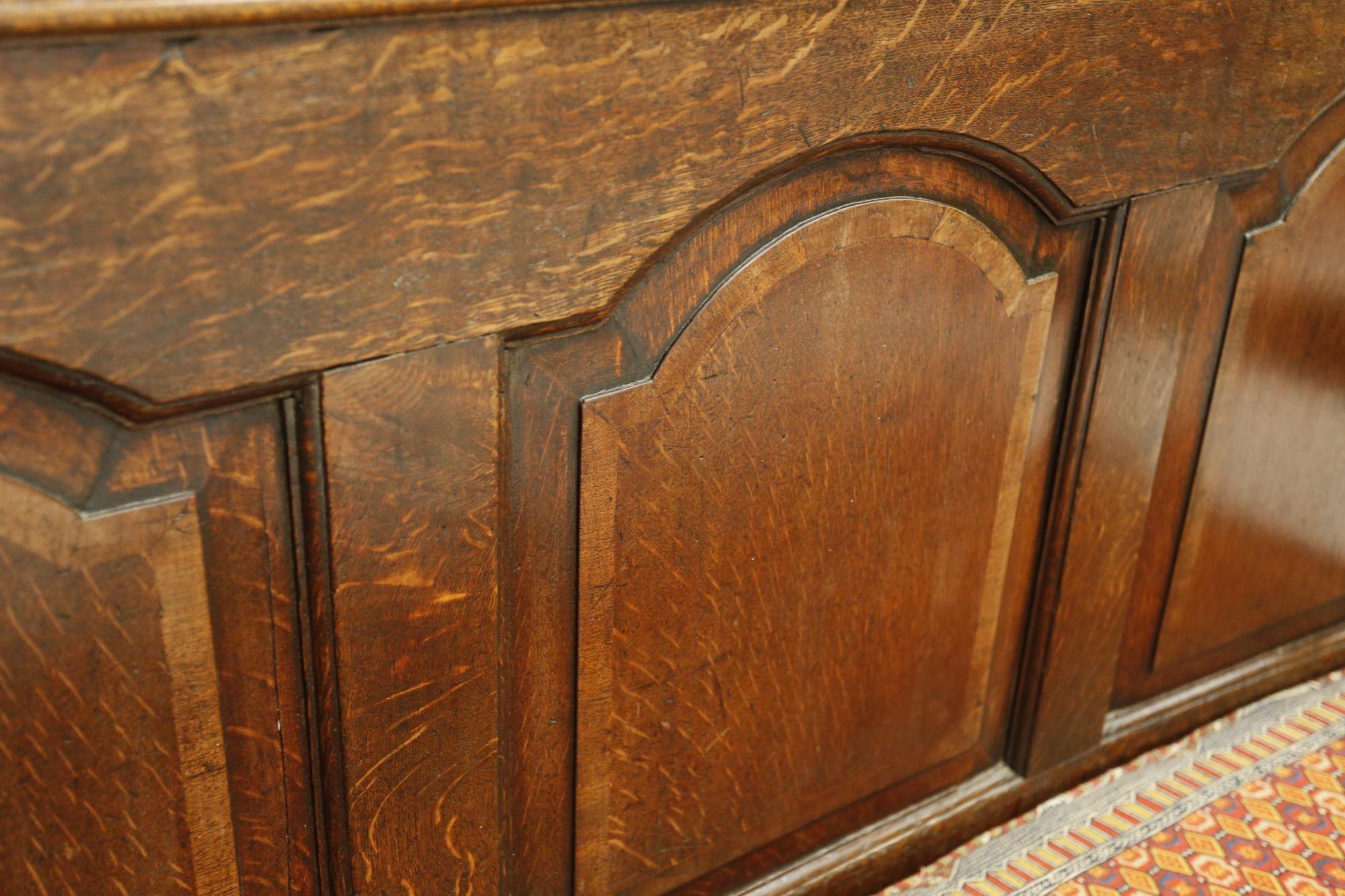 18th Century Oak Settle with Kilim Seat Cushion 6