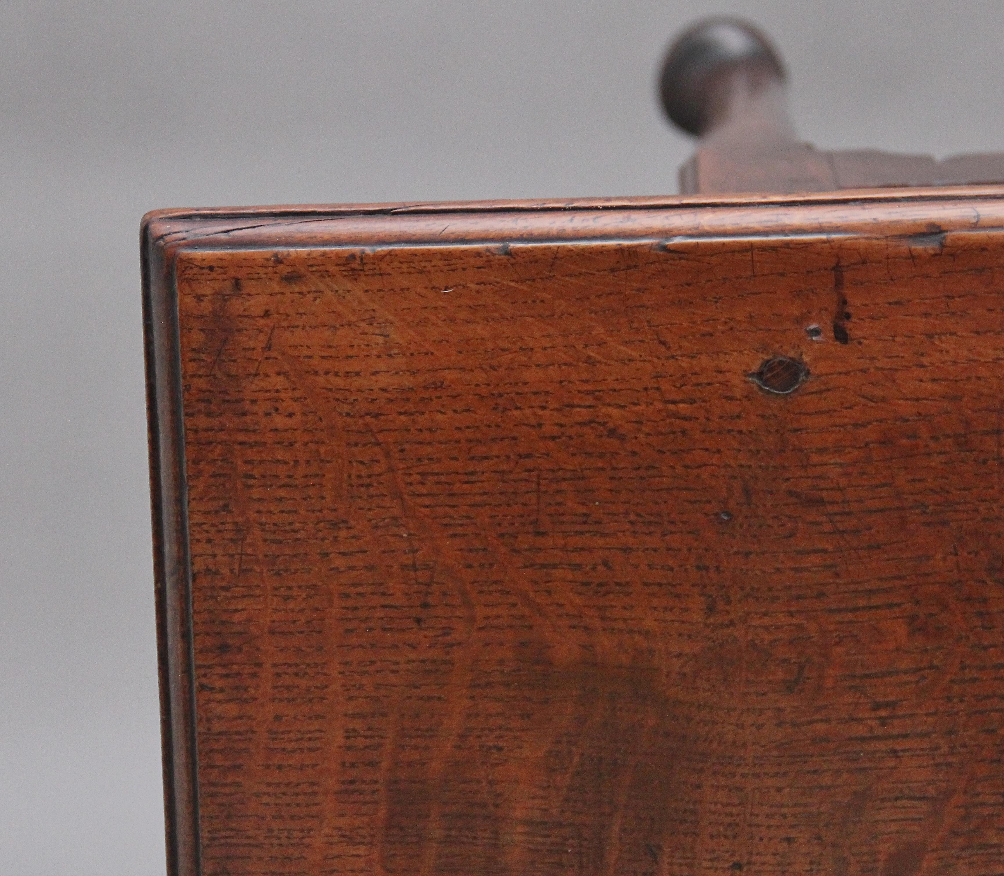 18th Century Oak Side Table For Sale 4