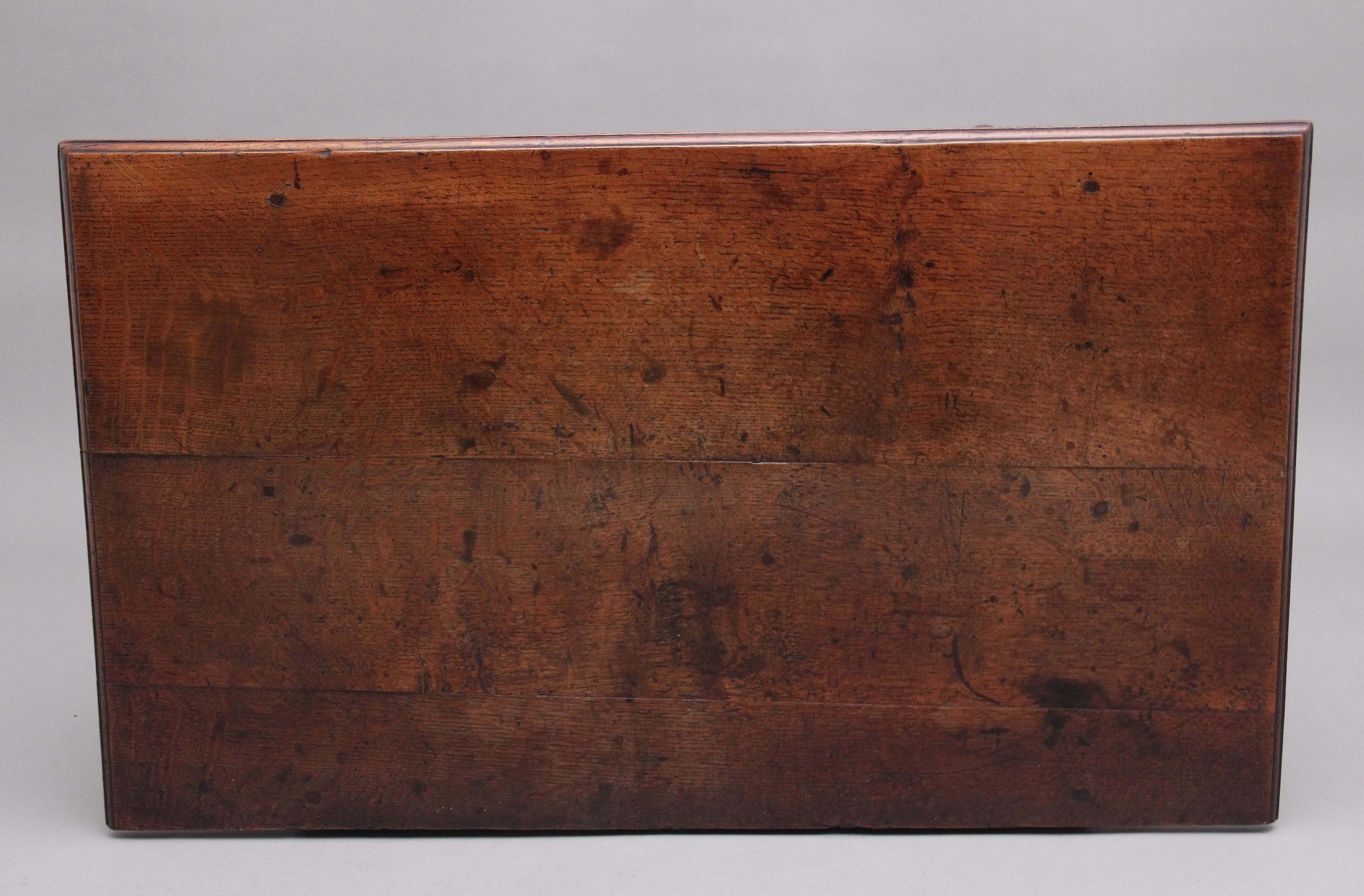 18th Century Oak Side Table For Sale 3