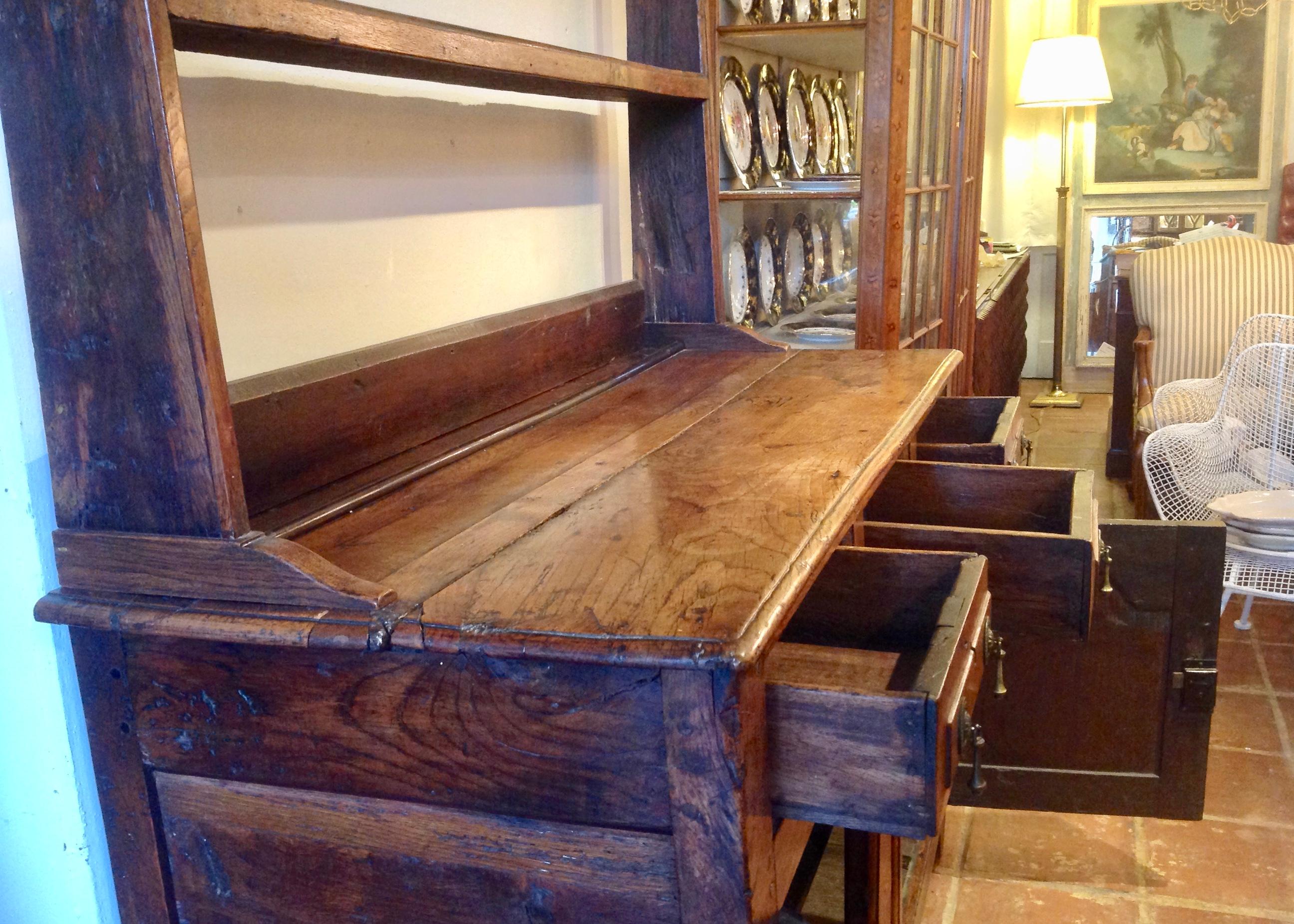 18th Century Oak Welsh Dresser In Good Condition In West Palm Beach, FL