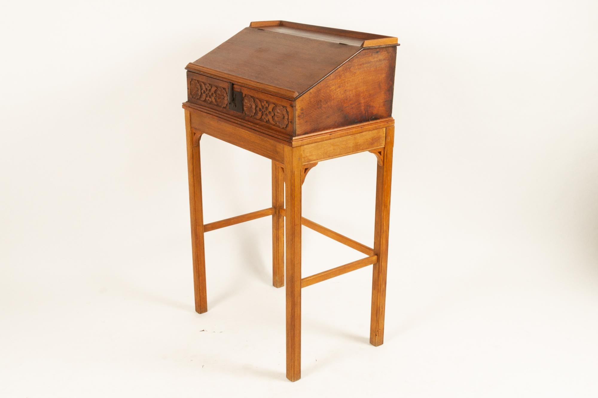 18th Century Oak Writing Desk 8