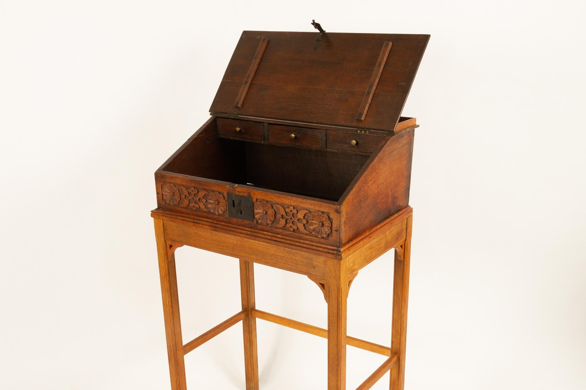 18th Century Oak Writing Desk 10