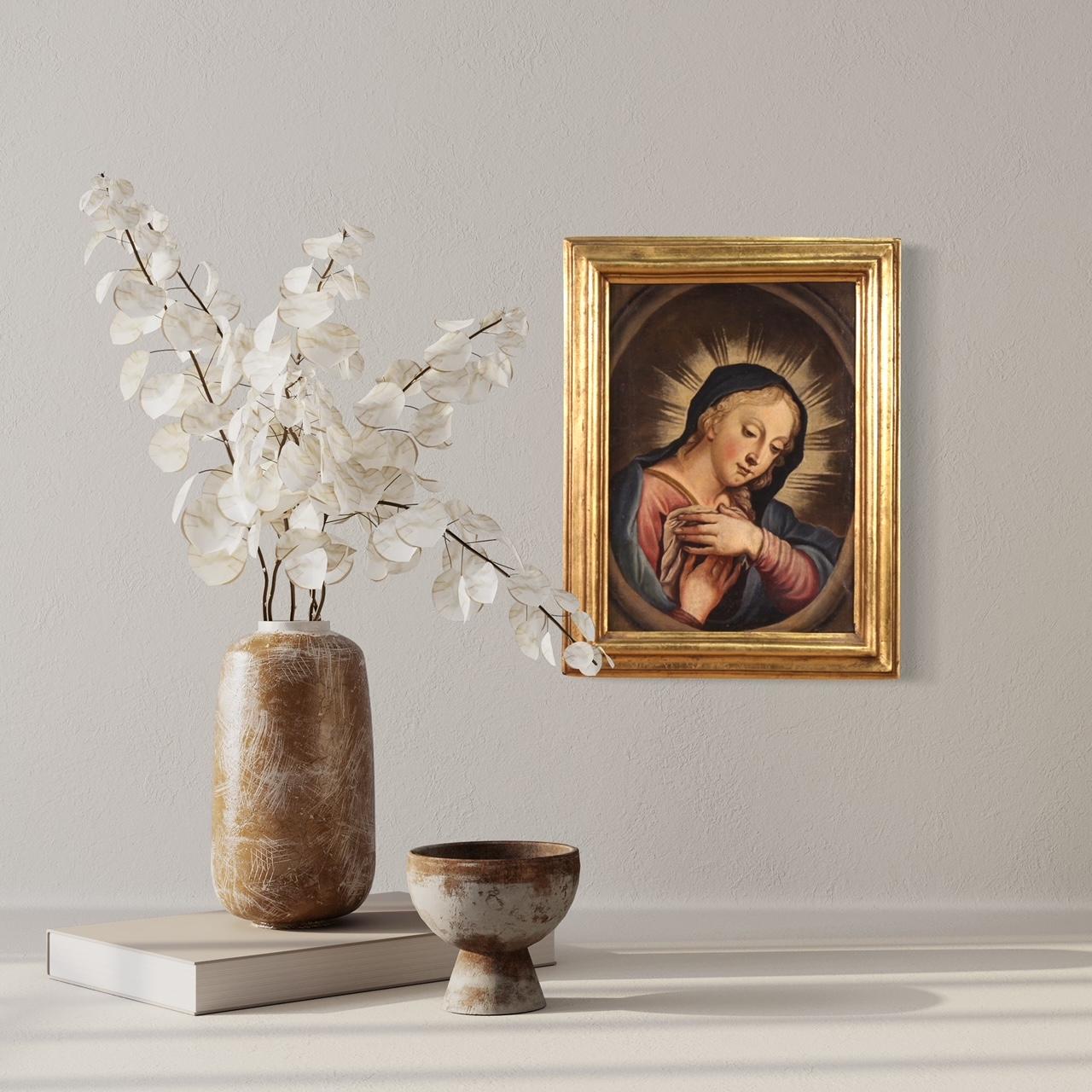 18th Century Oil on Canvas Italian Antique Religious Painting Praying Madonna For Sale 10
