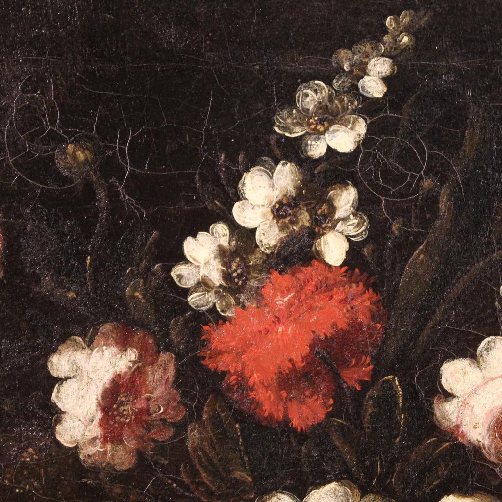 18th Century Oil on Canvas Italian Antique Still Life Painting Flowers, 1720 In Good Condition In Vicoforte, Piedmont