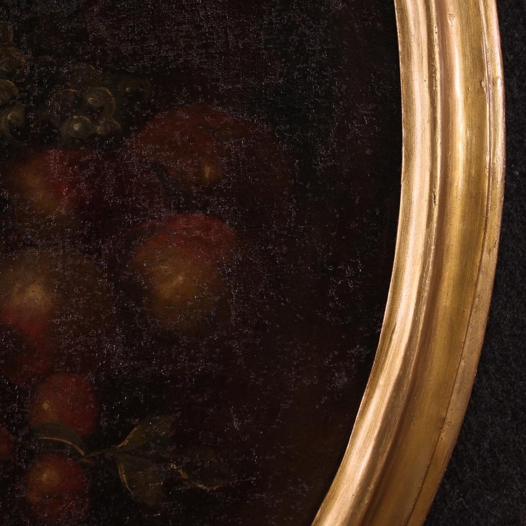 huile sur toile du XVIIIe siècle Nature morte ovale encadrée à l'italienne, 1750 en vente 3