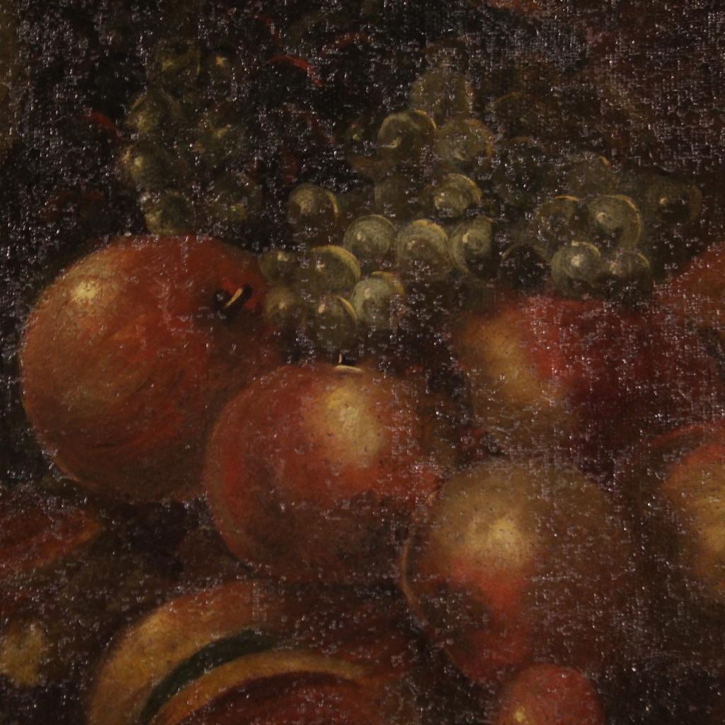 huile sur toile du XVIIIe siècle Nature morte ovale encadrée à l'italienne, 1750 en vente 4