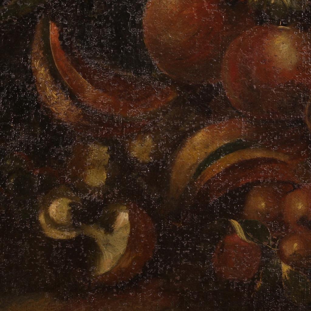 18th Century Oil on Canvas Italian Framed Oval-Shaped Still Life Painting, 1750 For Sale 7