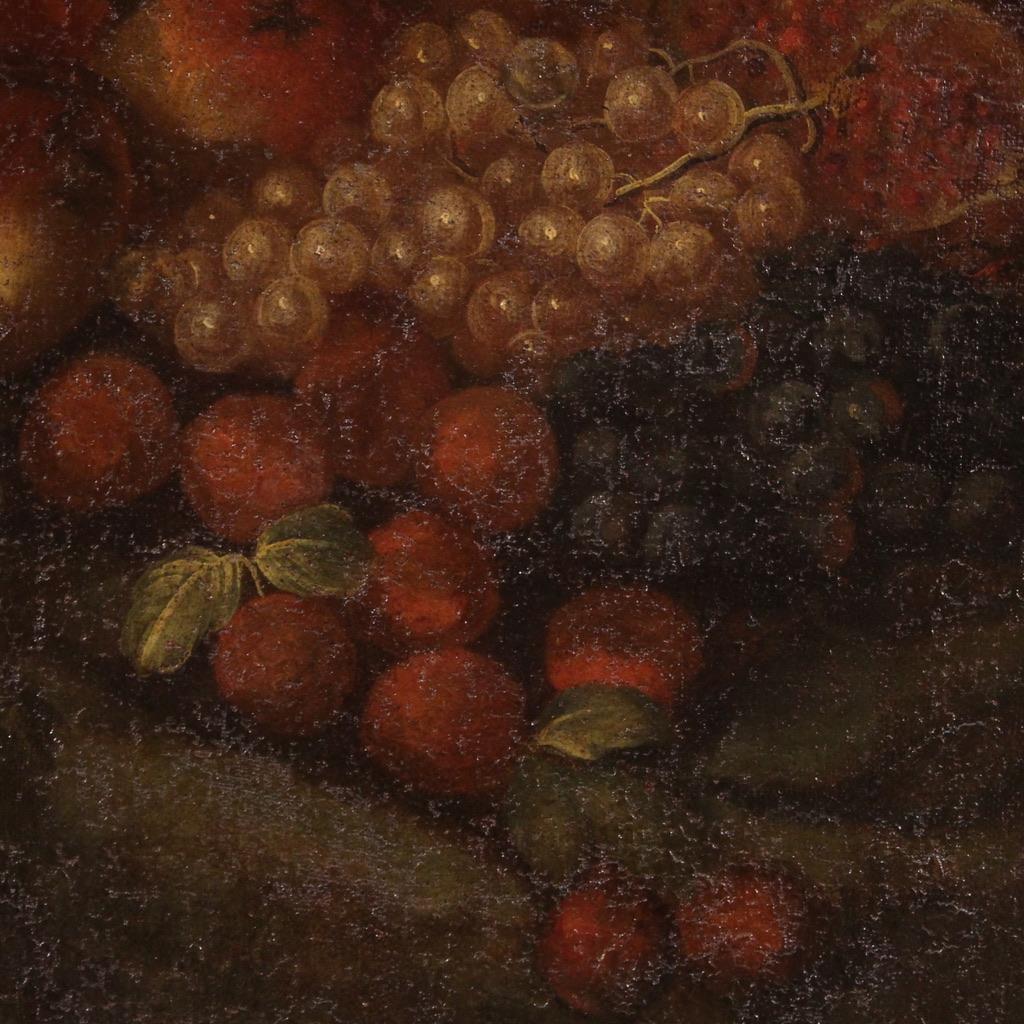 18th Century Oil on Canvas Italian Oval Painting Still Life with Fruit , 1750 For Sale 4