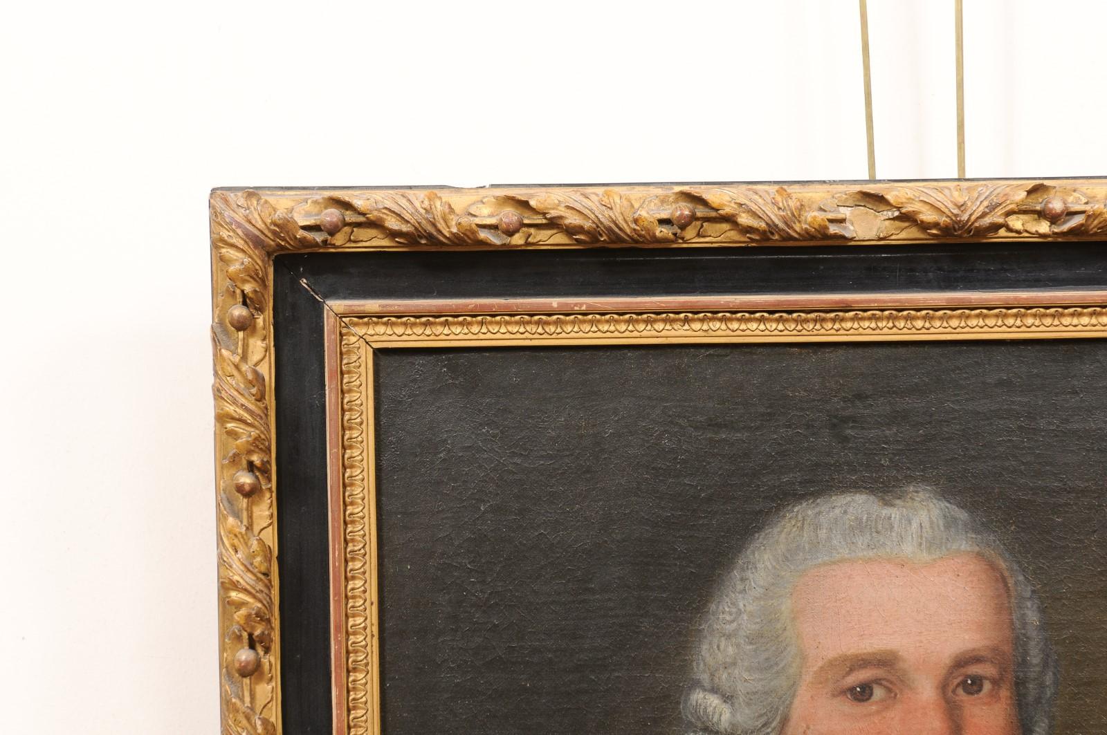 18th Century Oil on Canvas Portrait of a Gentleman in Gilt Frame, England In Good Condition For Sale In Atlanta, GA