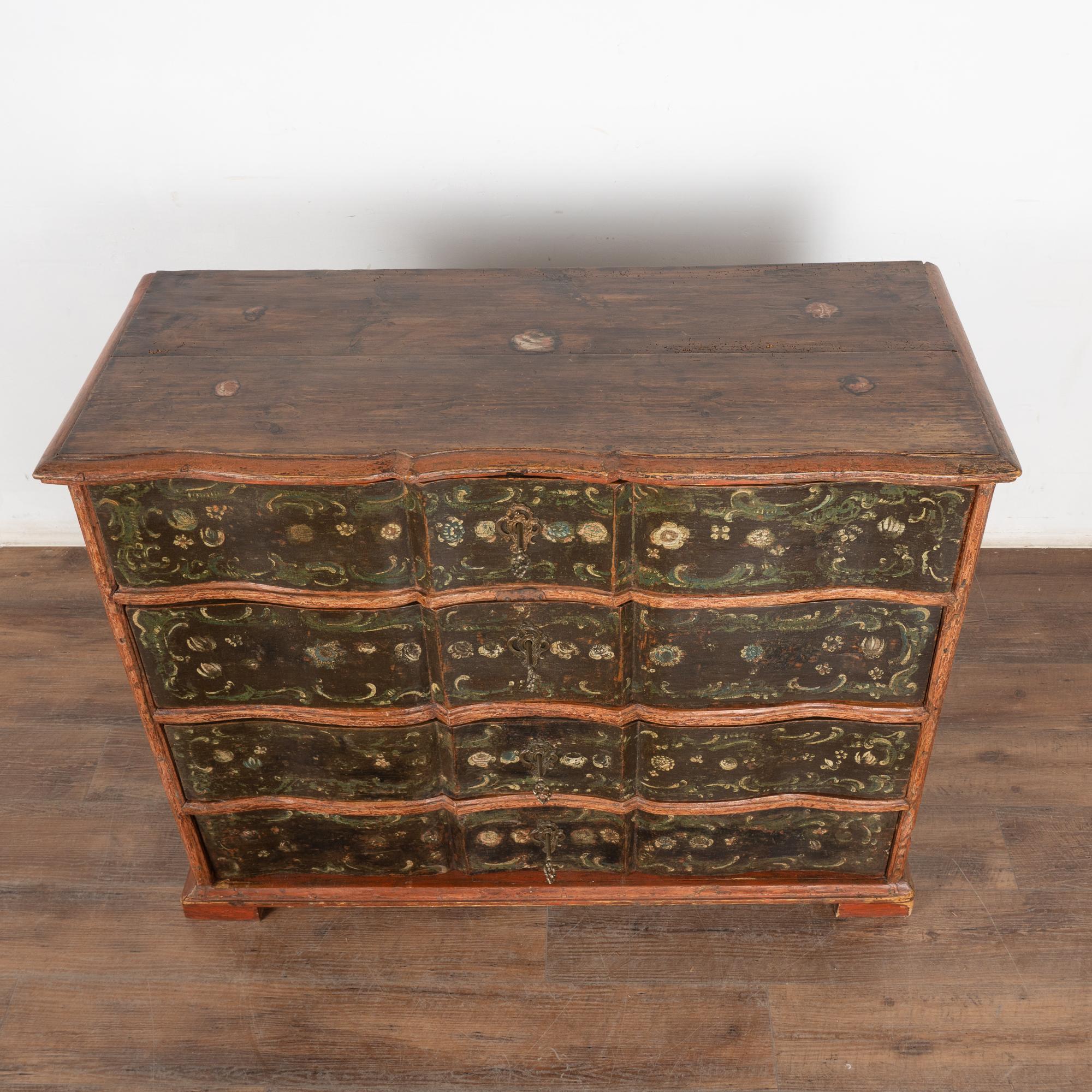 18th Century Original Painted Large Pine Chest of Four Drawers, Denmark In Good Condition For Sale In Round Top, TX
