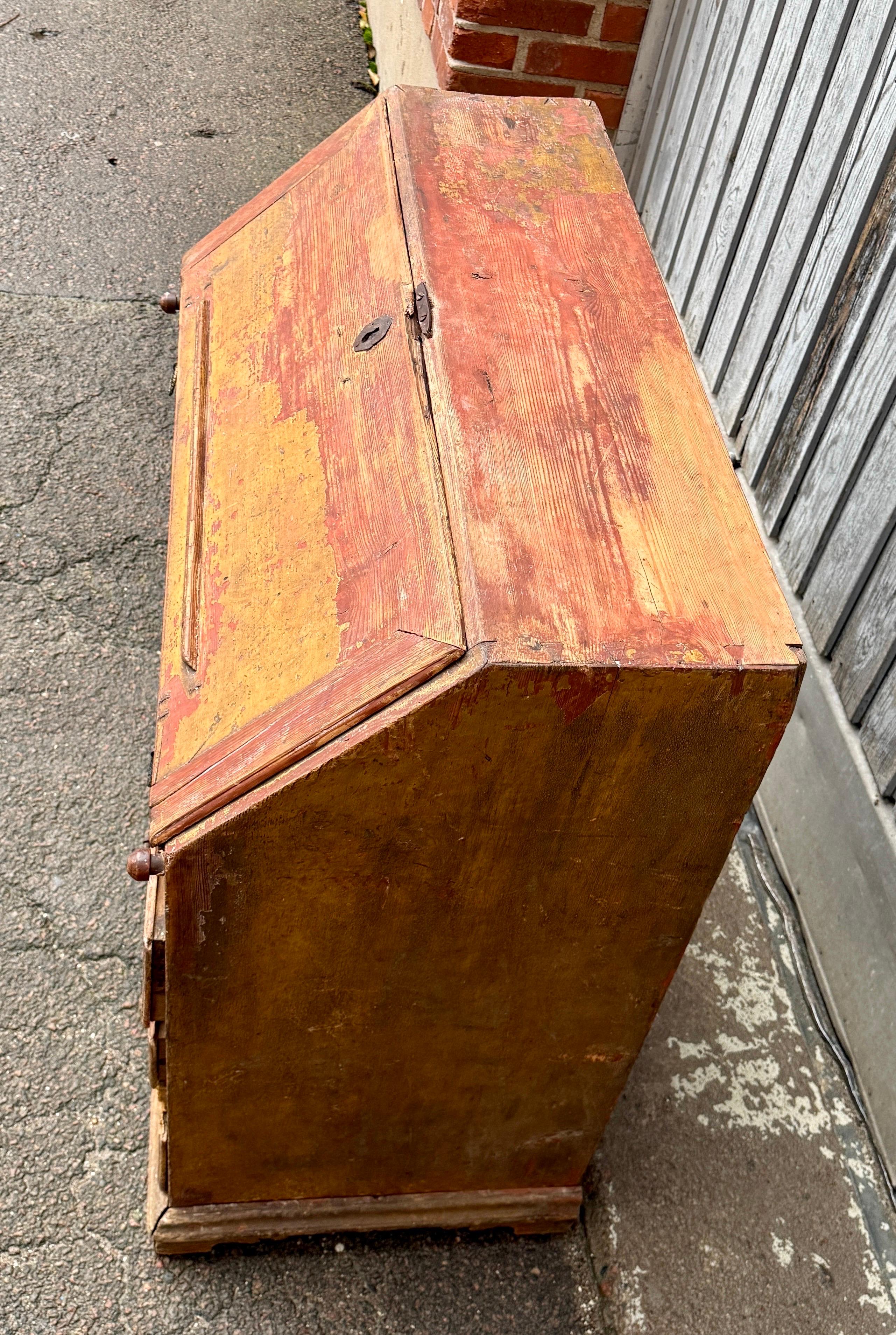 18. Jahrhundert Original bemalter Schreibtisch Sekretär, Schweden im Angebot 7