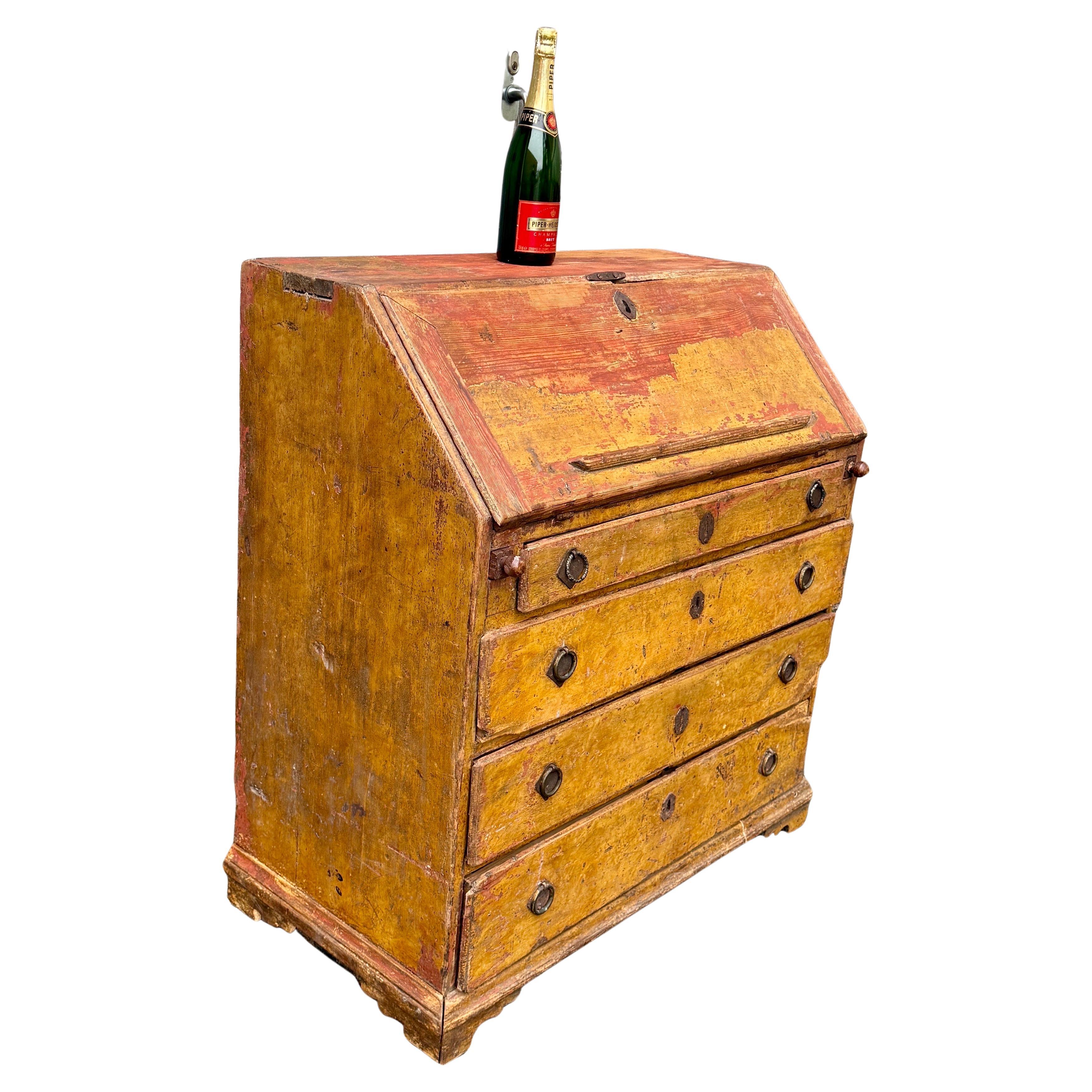 18. Jahrhundert Original bemalter Schreibtisch Sekretär, Schweden im Zustand „Gut“ im Angebot in Haddonfield, NJ