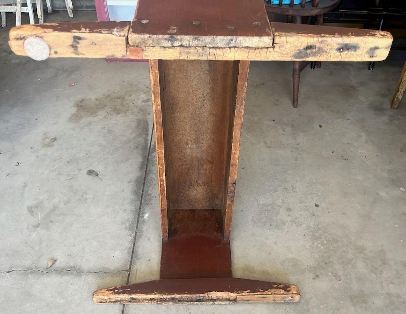 Wood 18th Century Original Red Painted Hutch Table For Sale