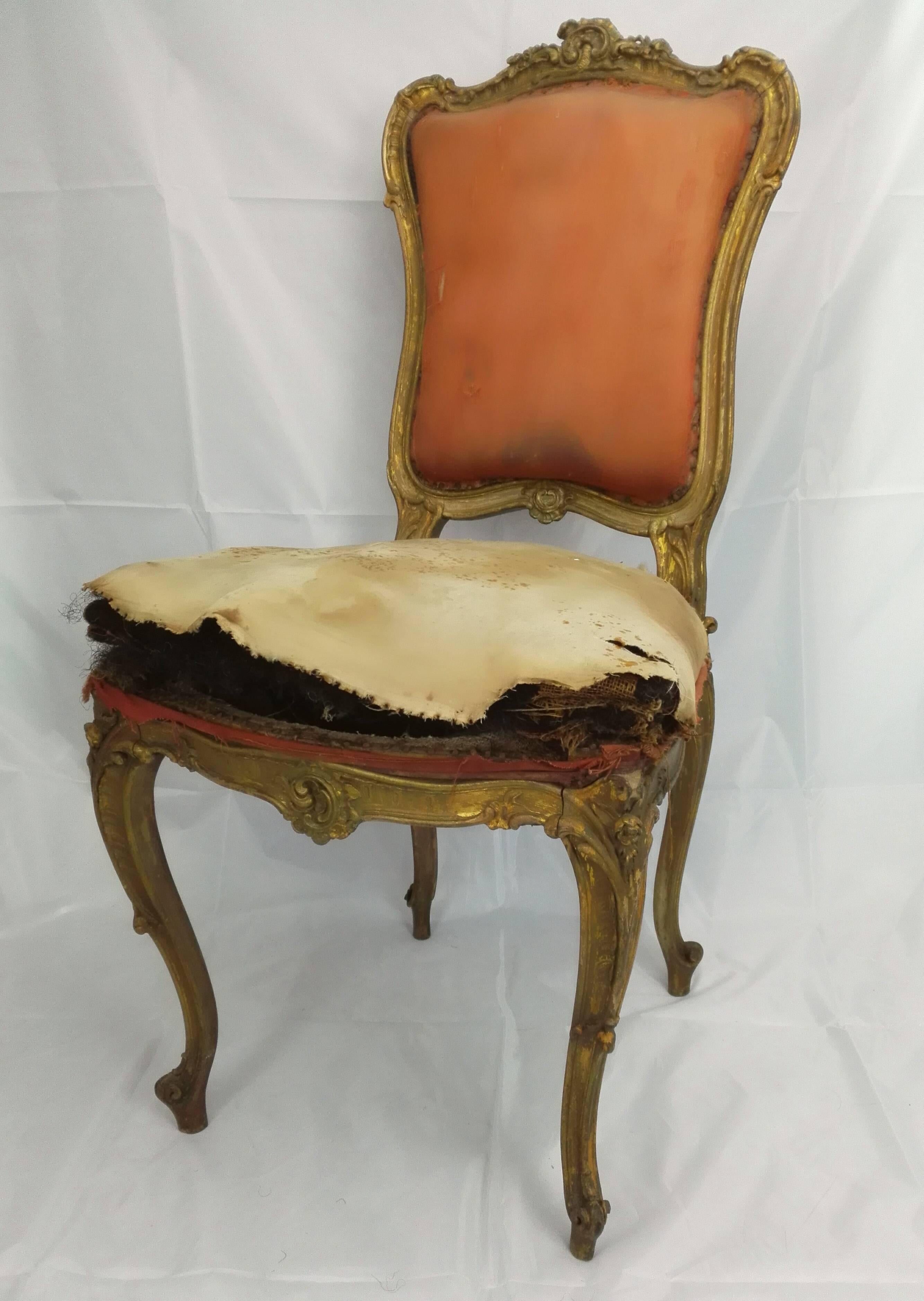Here we offer in advance and if necessary, a very rare original preserved and never restored, Venetian Rococo chair. The carving of the entire frame is sculpturally designed. Exclusively a Ebenist or, one of the best castle carpenters and artist,