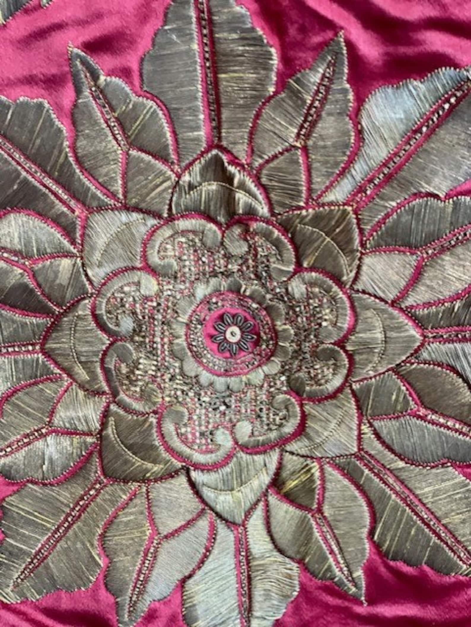 18th Century Ottoman Embroidery Cover In Good Condition For Sale In Canterbury, GB