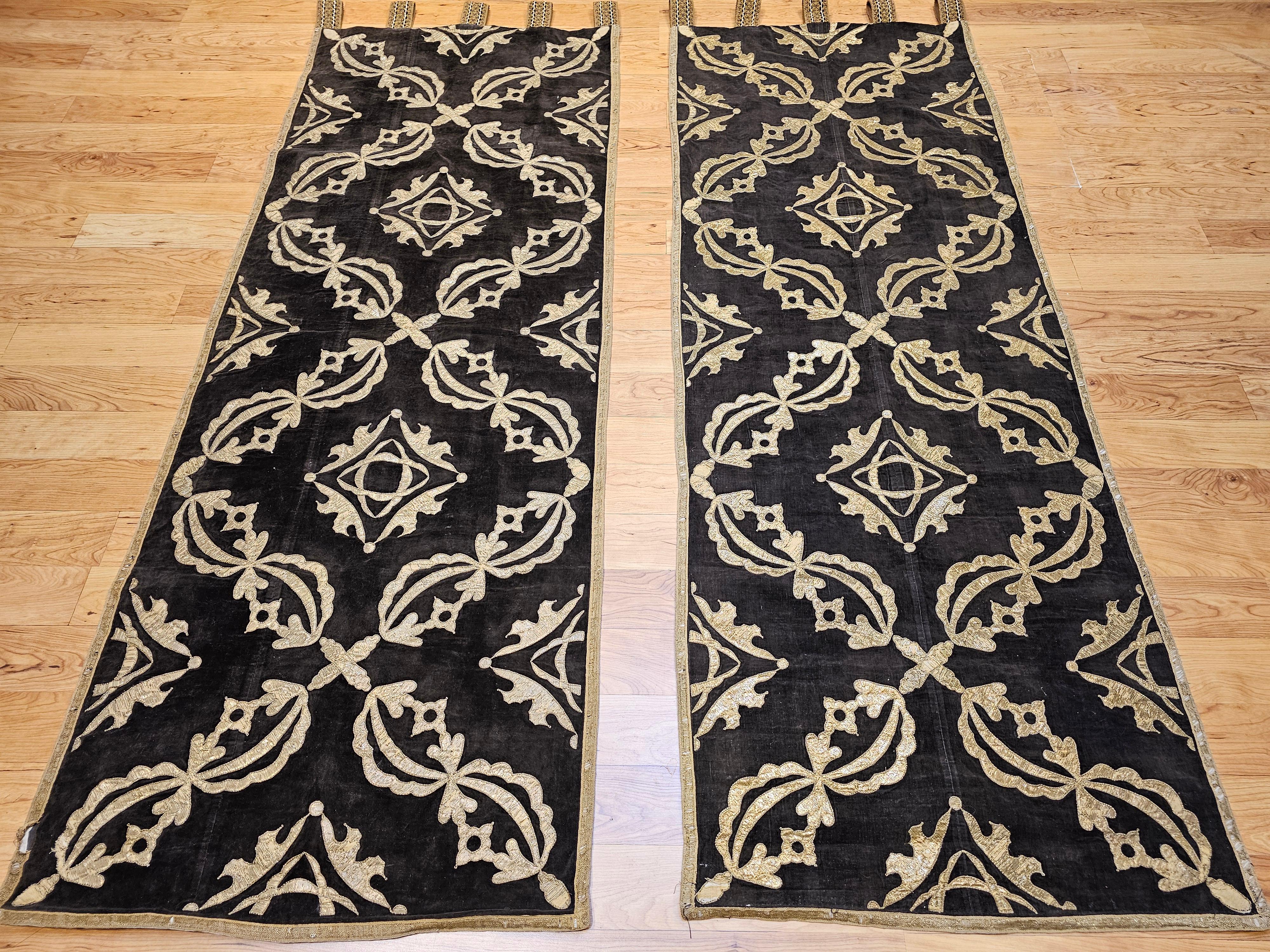 18th Century Ottoman Gilt Threads Brocade Embroidery Textile Panels (A Pair) For Sale 7