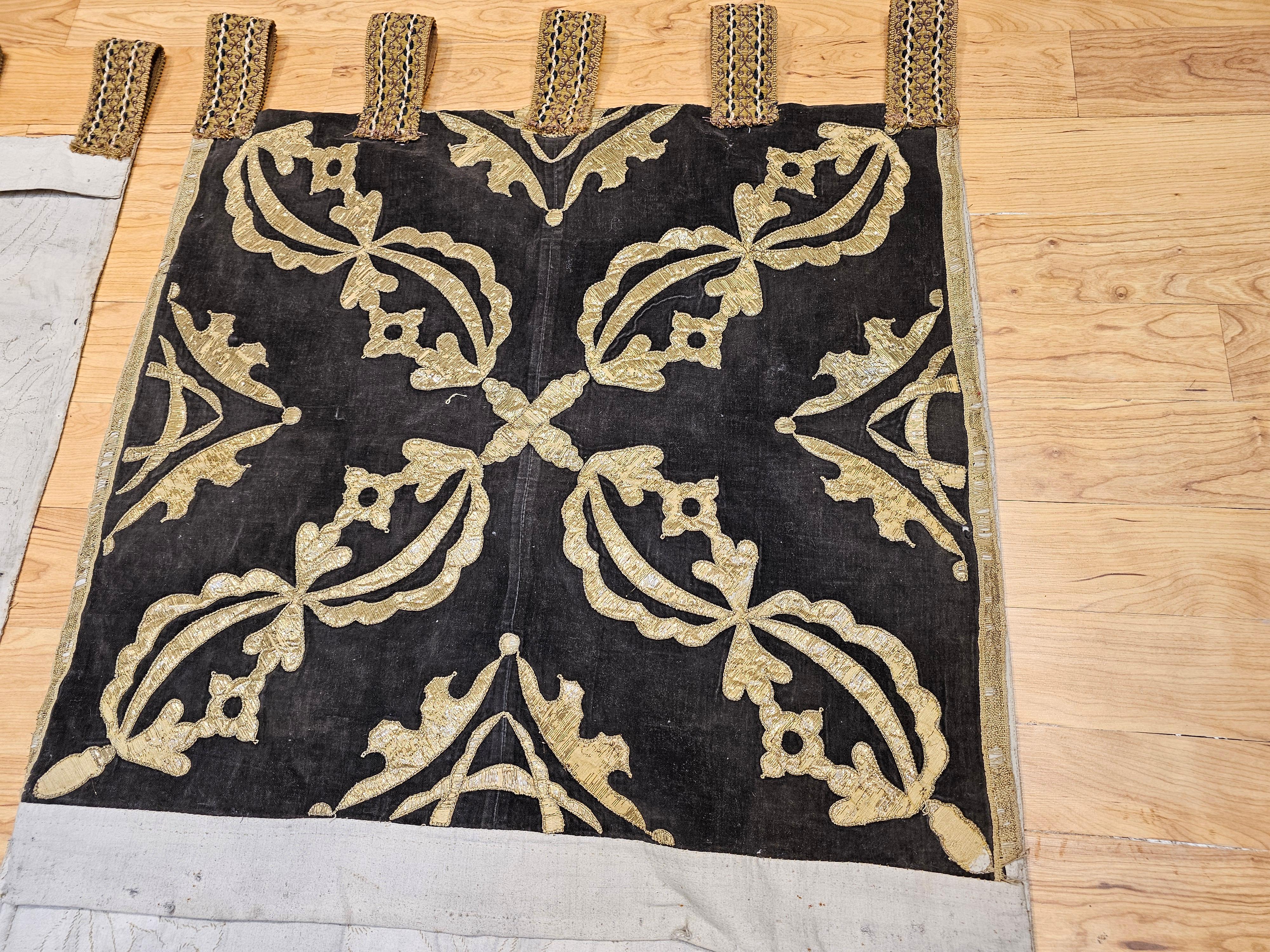 18th Century Ottoman Gilt Threads Brocade Embroidery Textile Panels (A Pair) For Sale 12