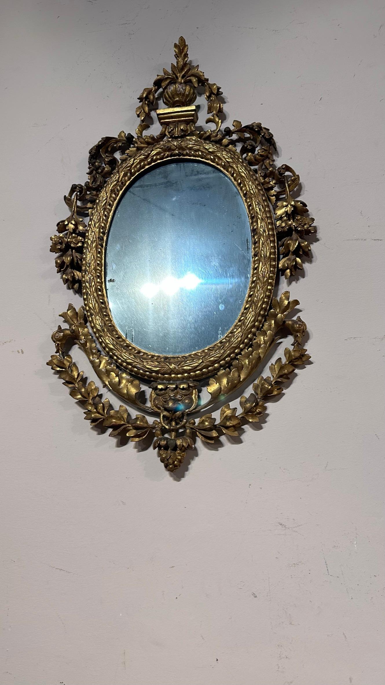 miroir ovale du 18e siècle  en vente 3