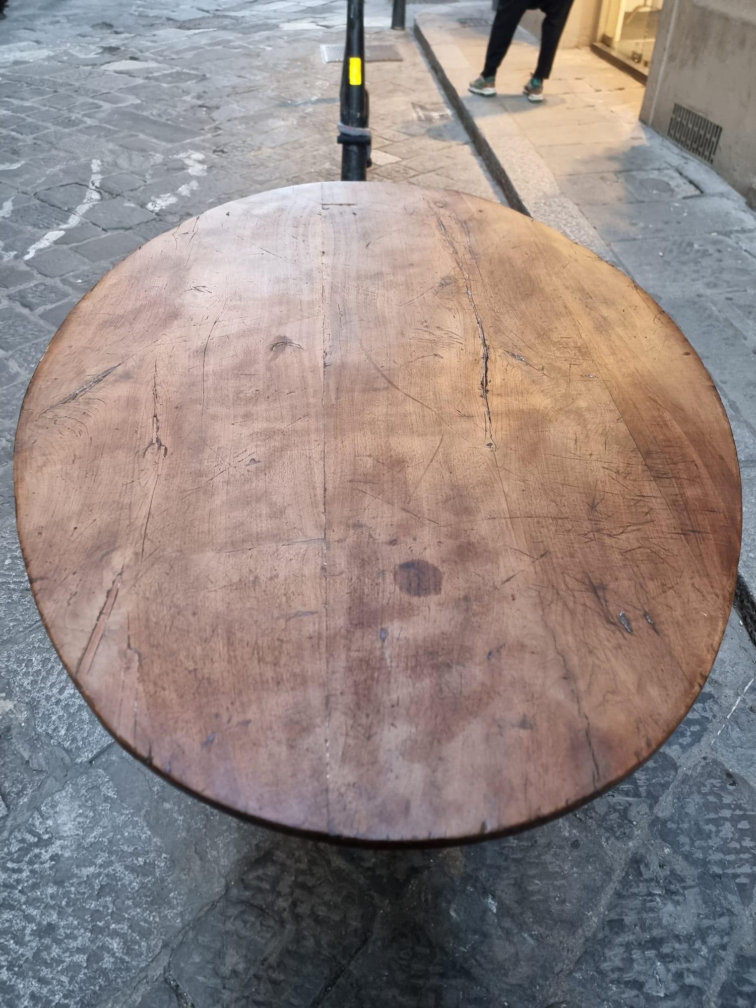 18th Century and Earlier table ovale du 18e siècle  en vente