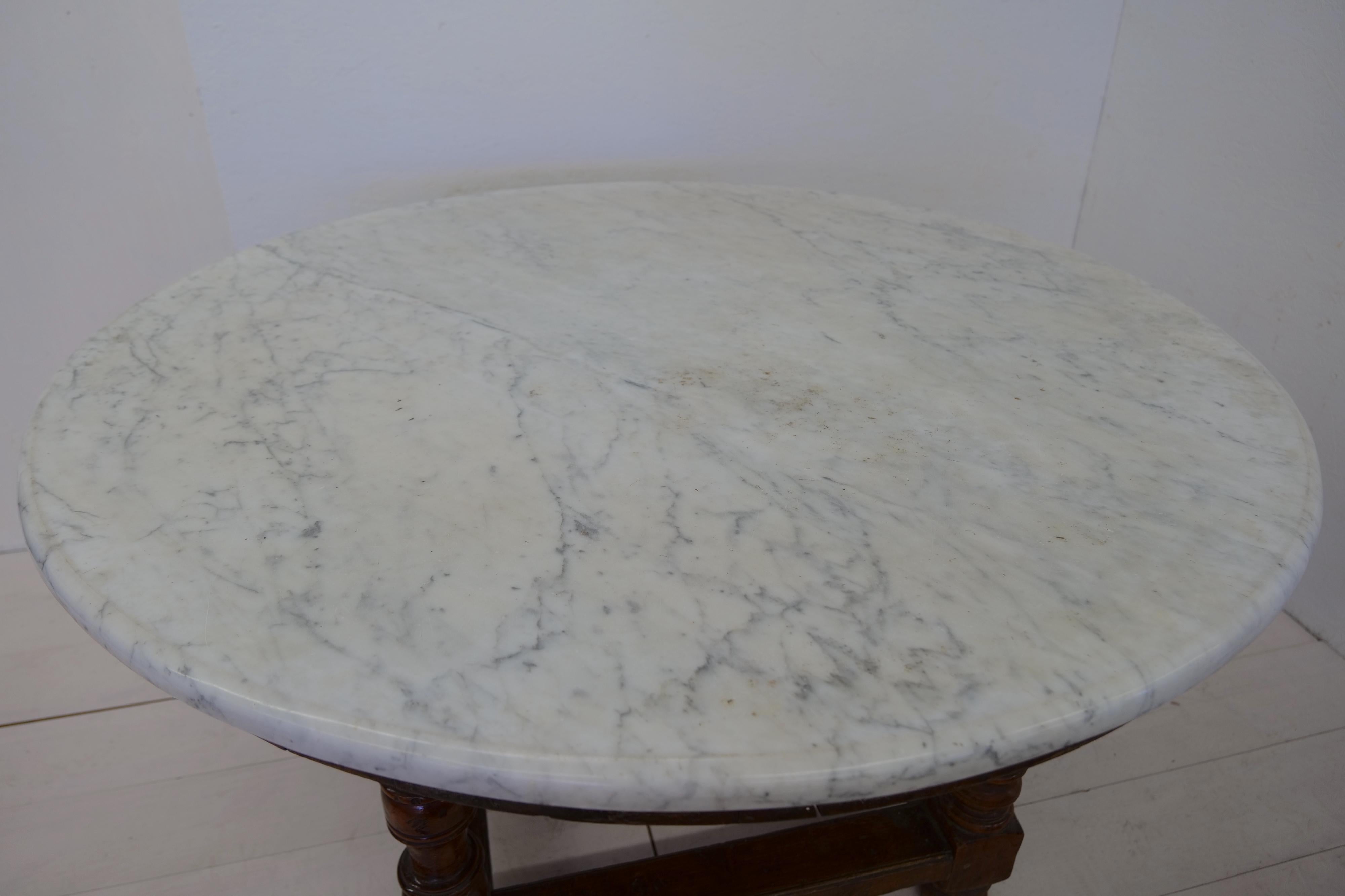 Carrara Marble 18th Century Oversize Wood and Marble Dining Table For Sale