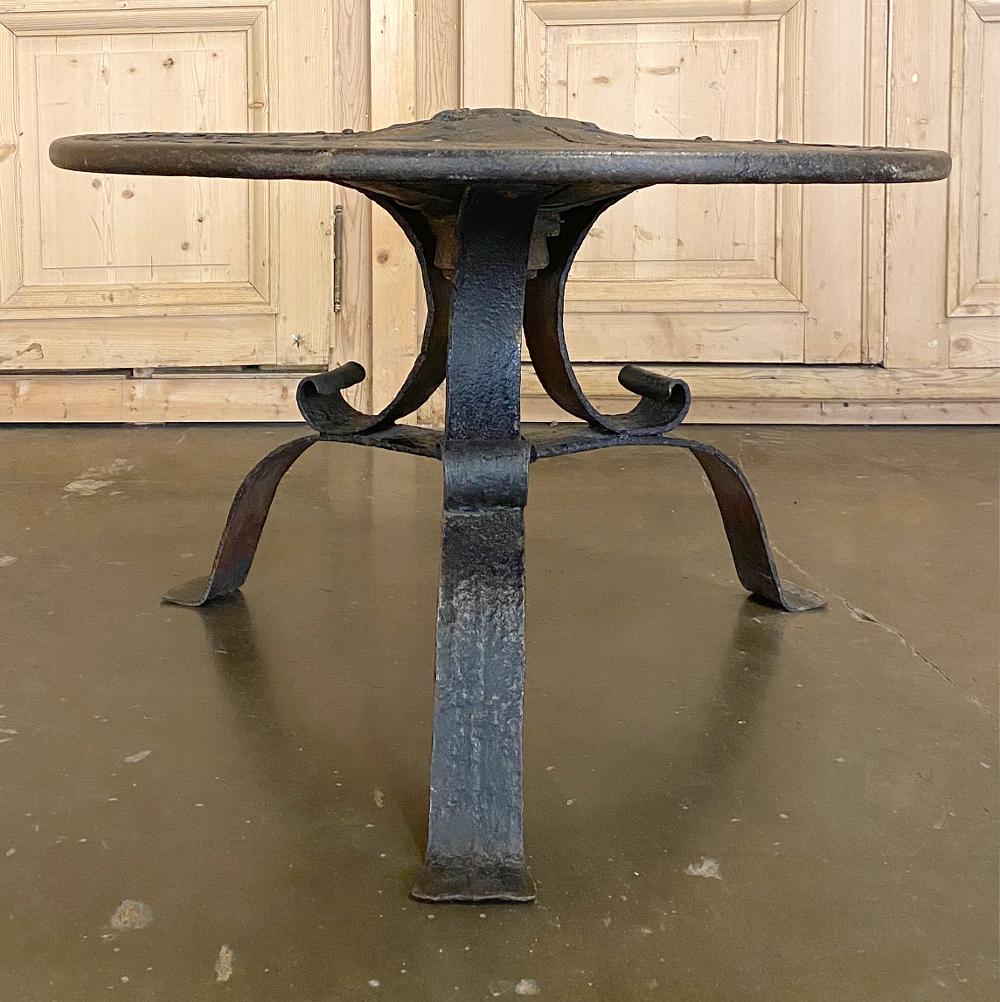 cartwheel table