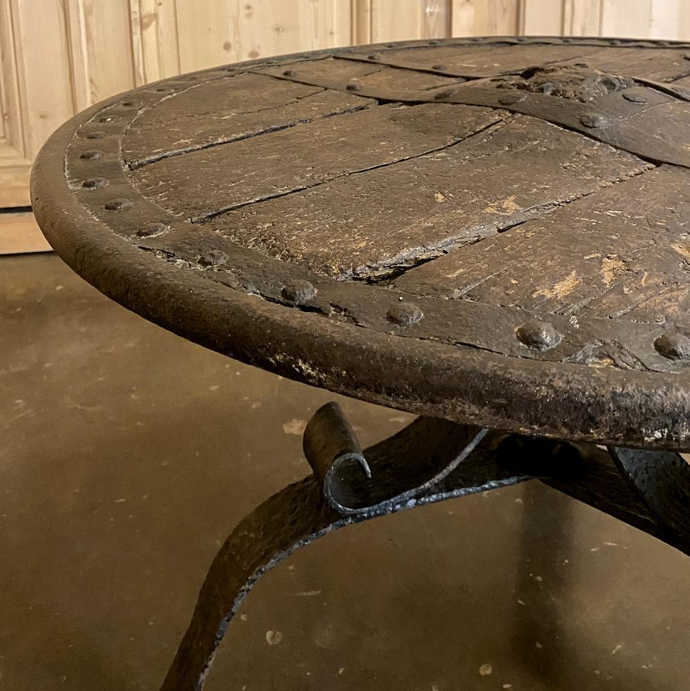 18th Century Ox Cart Wheel Coffee Table In Good Condition In Dallas, TX