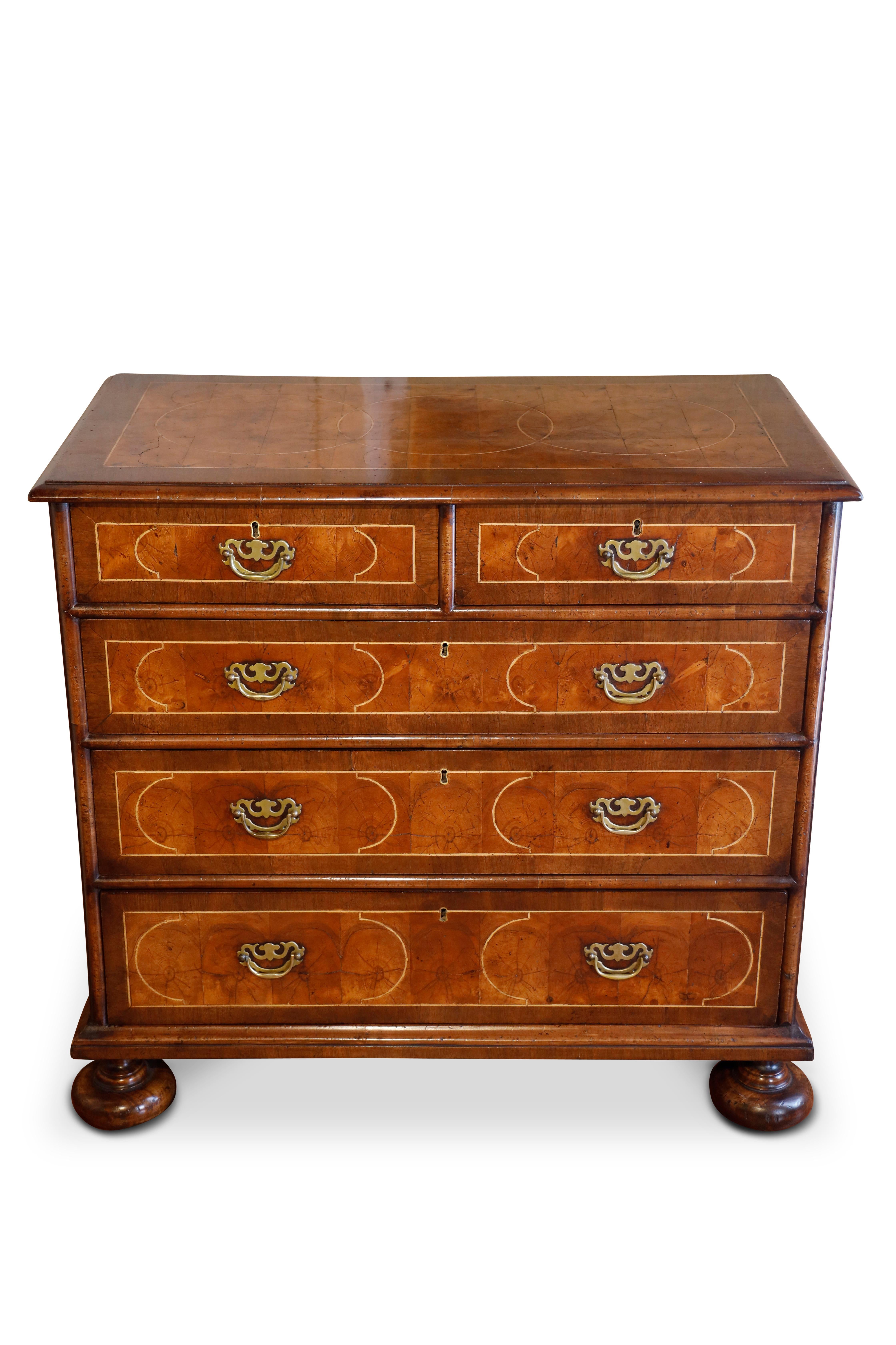 Georgien Commode du 18e siècle en forme d'huître en vente