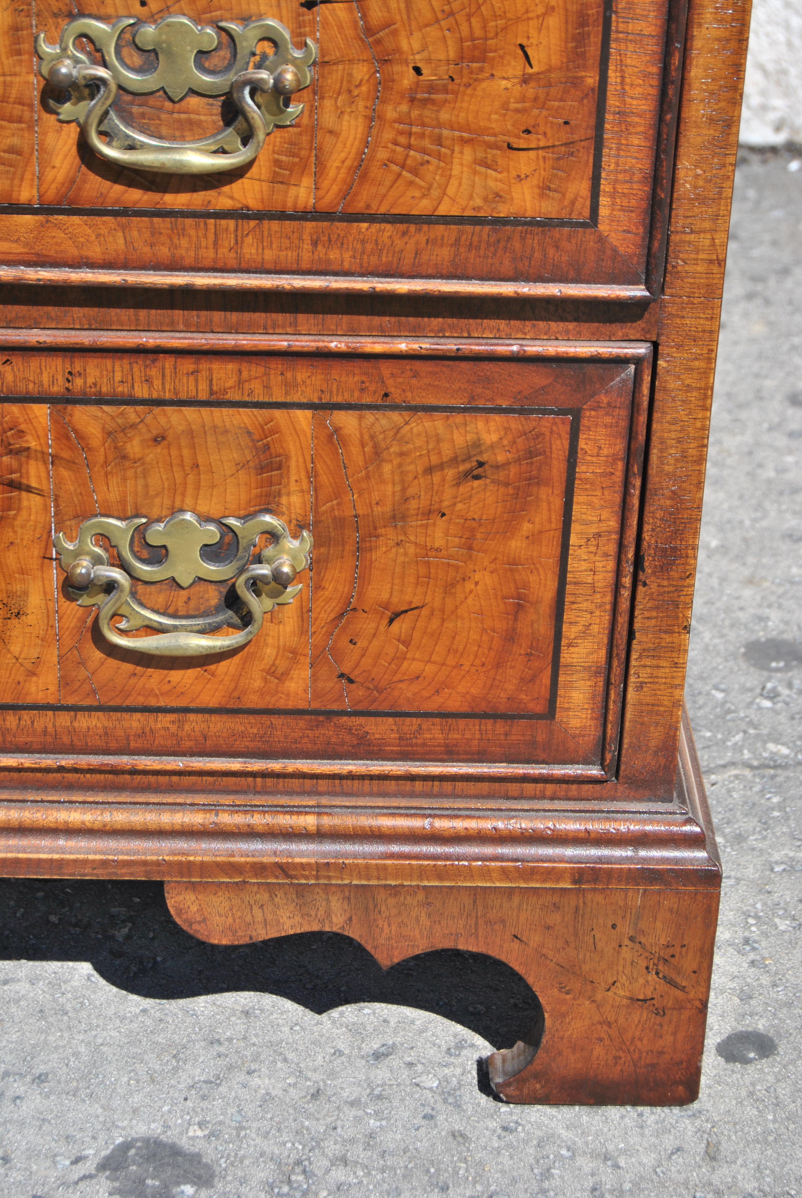 18th Century Oyster Walnut Bachelors Chest 4