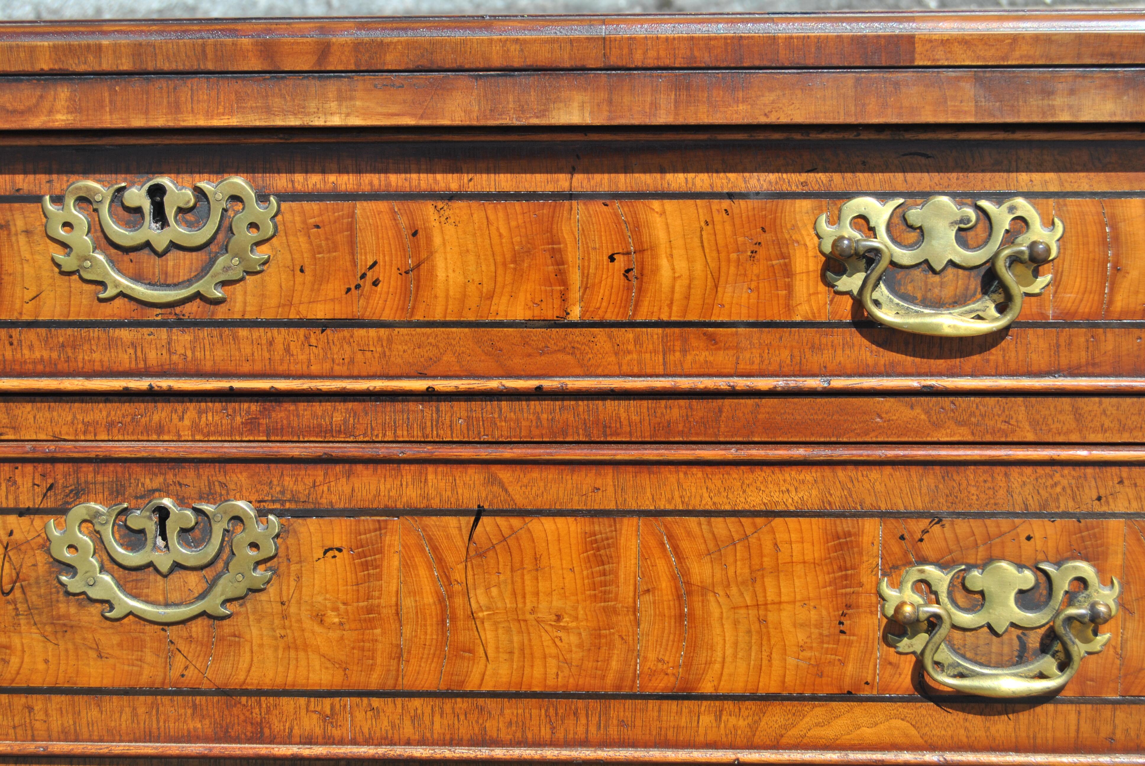 18th Century Oyster Walnut Bachelors Chest 3