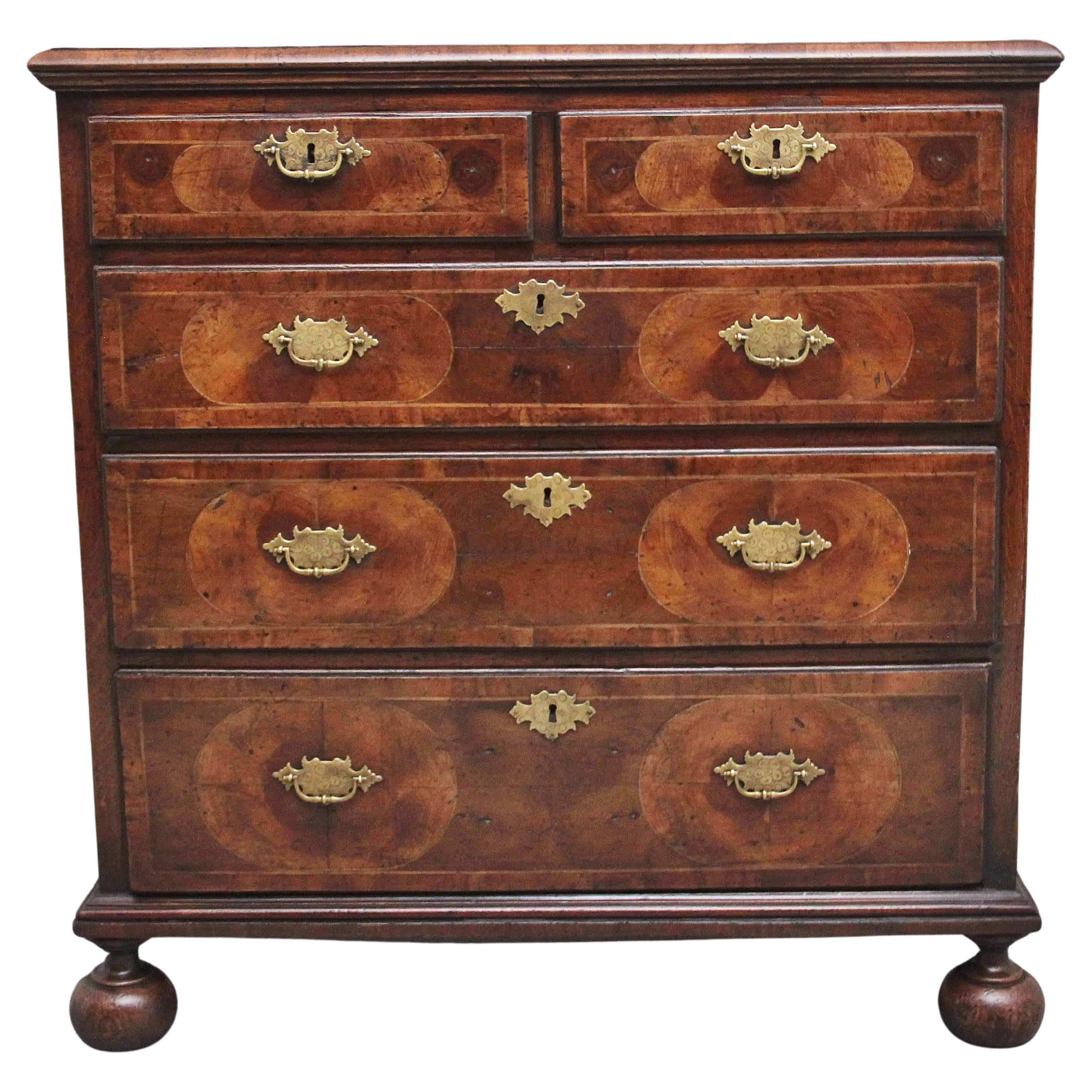 18th Century oyster wood chest of drawers For Sale