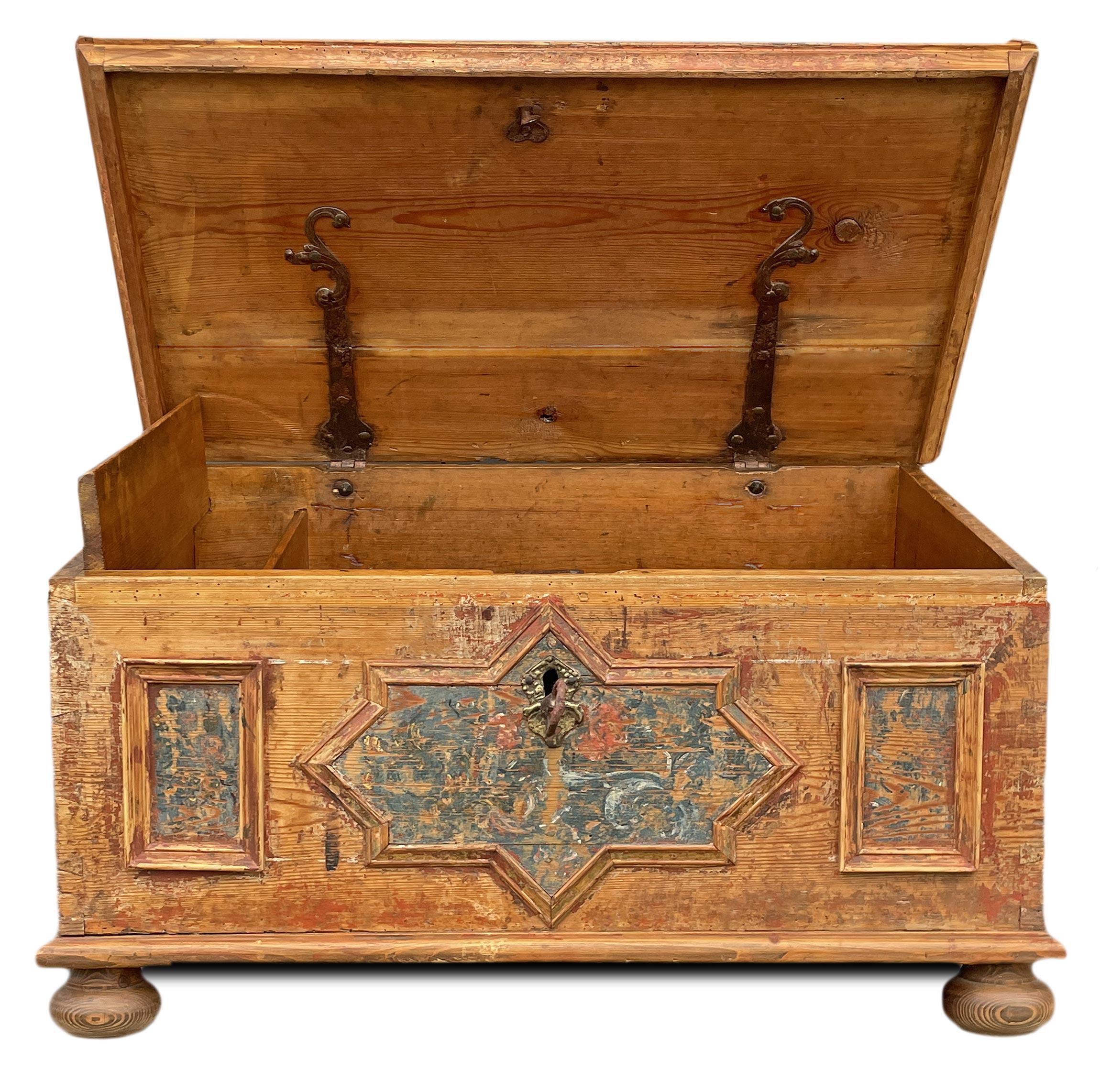 18th Century Painted Alpine Chest 2