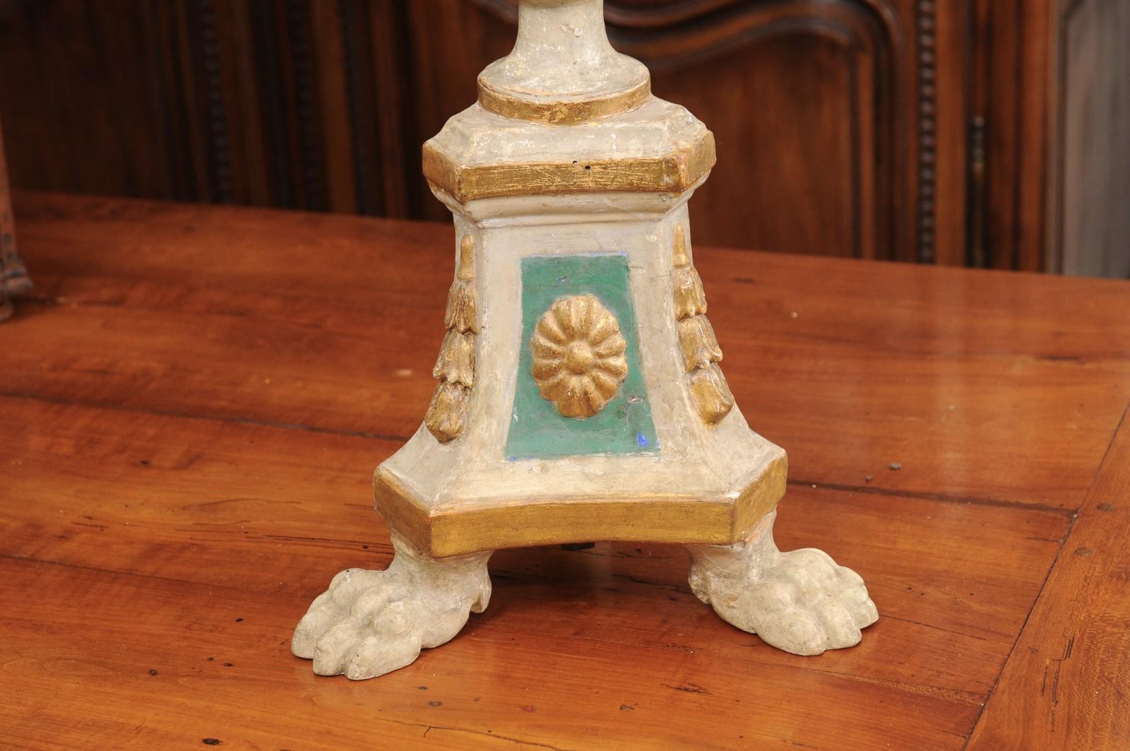 Carved 18th Century Painted and Gilt Candlestick from Tuscany with Acanthus Leaves For Sale