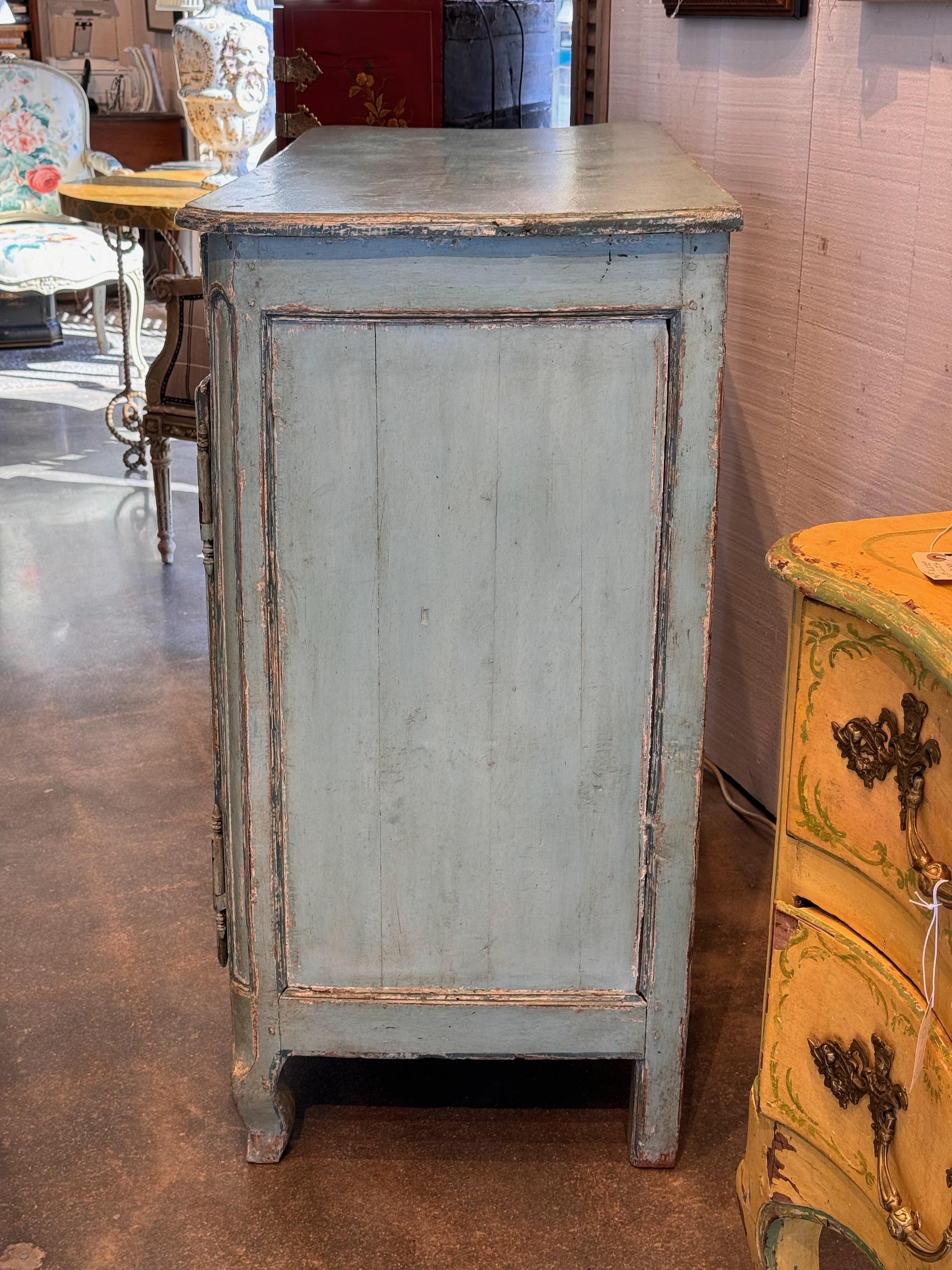 18th Century Painted Buffet For Sale 3