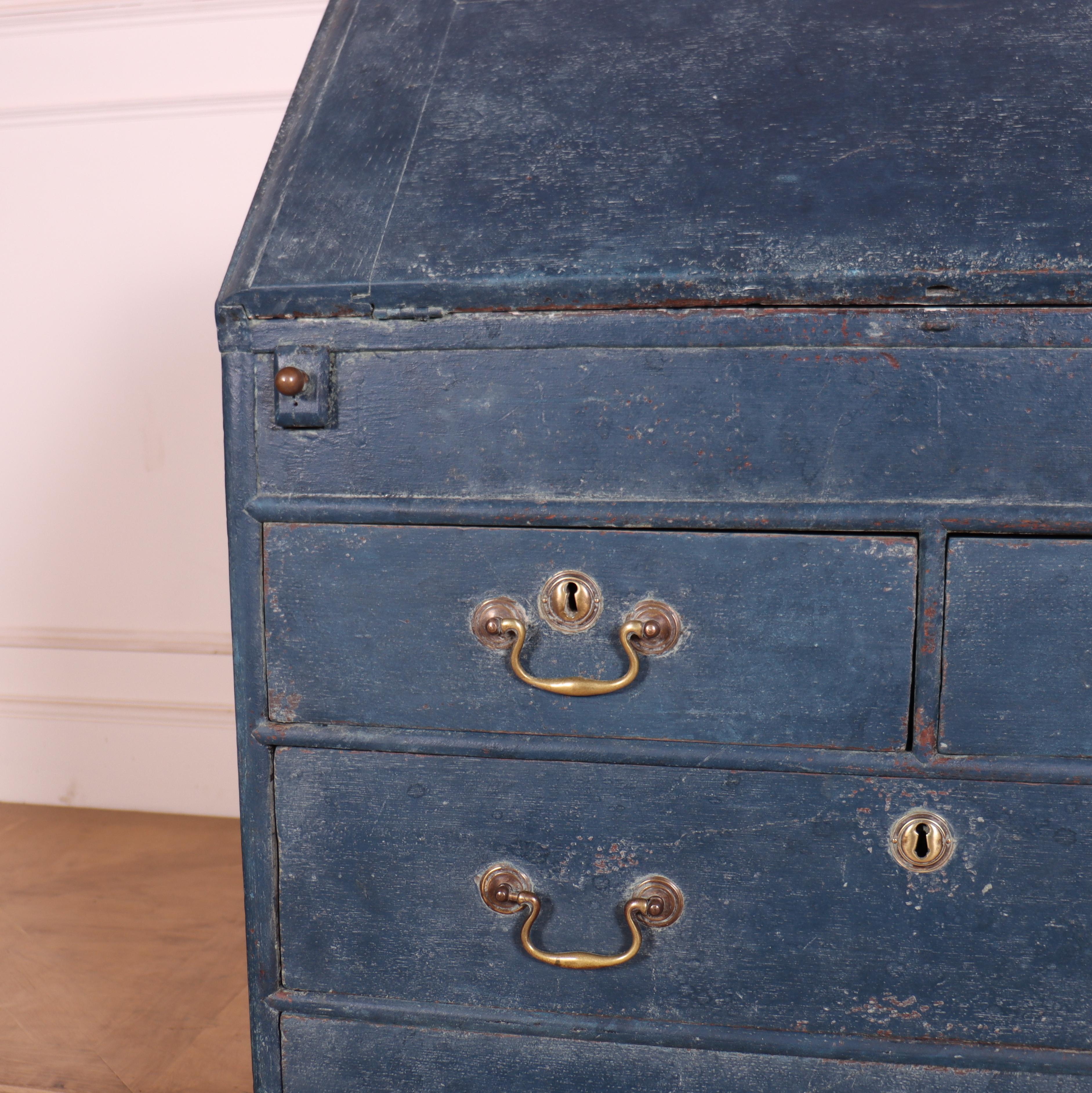 18th Century Painted Bureau In Good Condition In Leamington Spa, Warwickshire