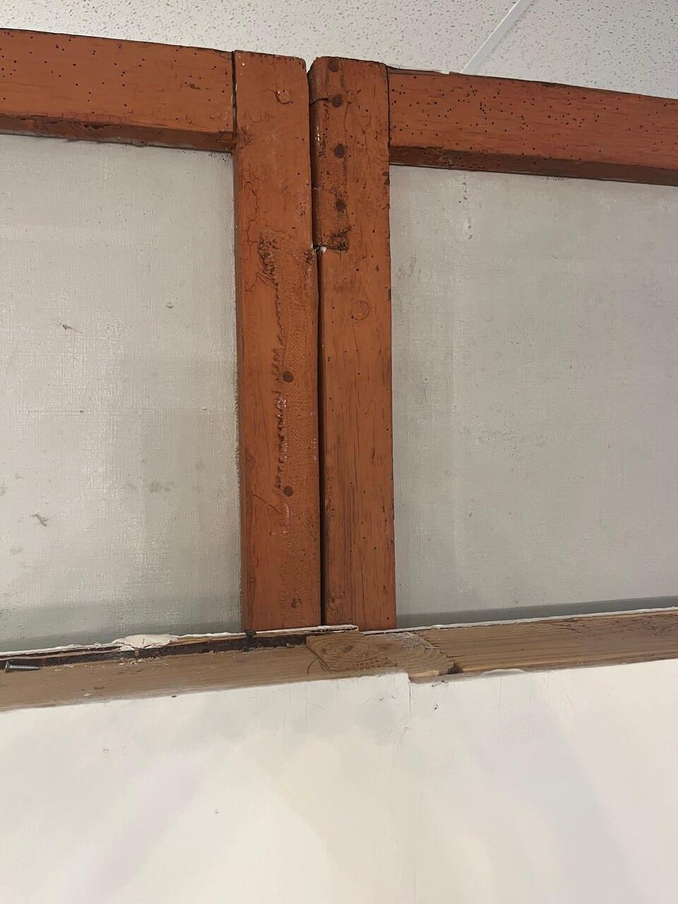 Paravento belga a 3 pannelli su tela dipinta del XVIII secolo in vendita 2