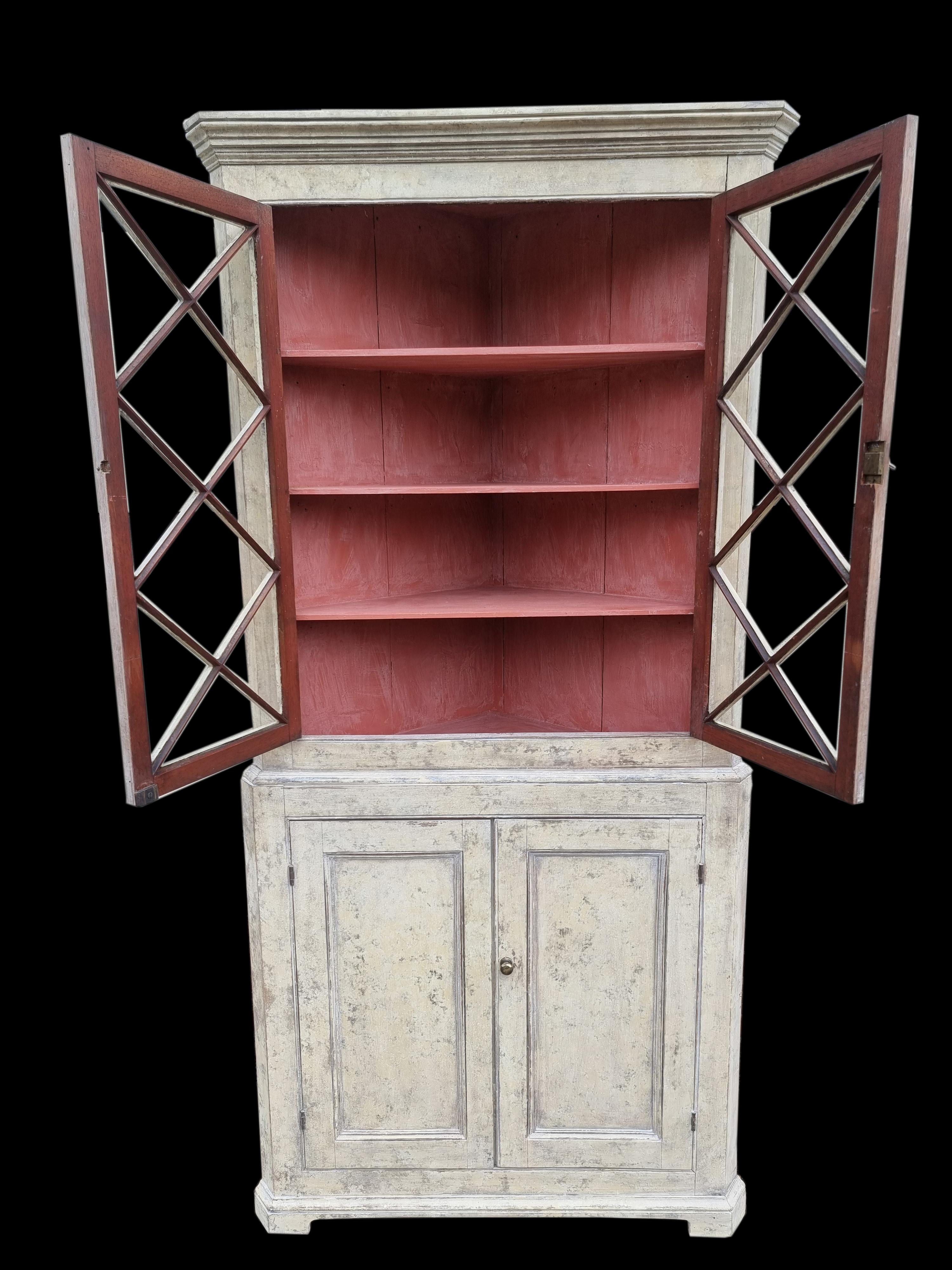 Bemalter Schrank, 18. Jahrhundert, um 1790, Englisch (Eichenholz) im Angebot