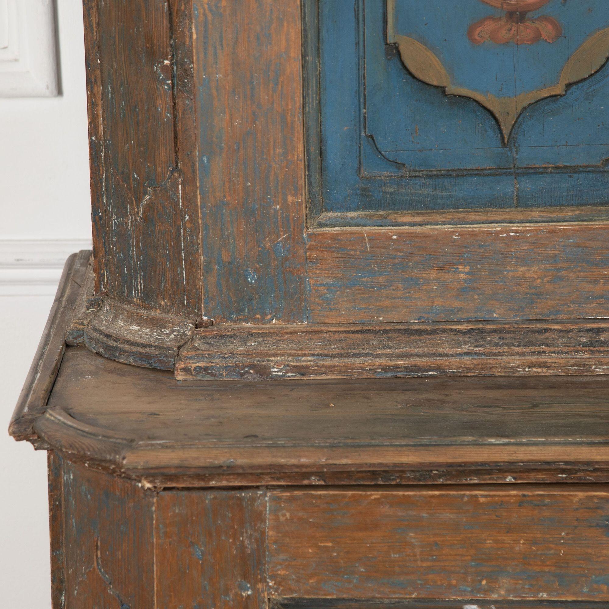 18th Century Painted Dalarna Cupboard For Sale 5