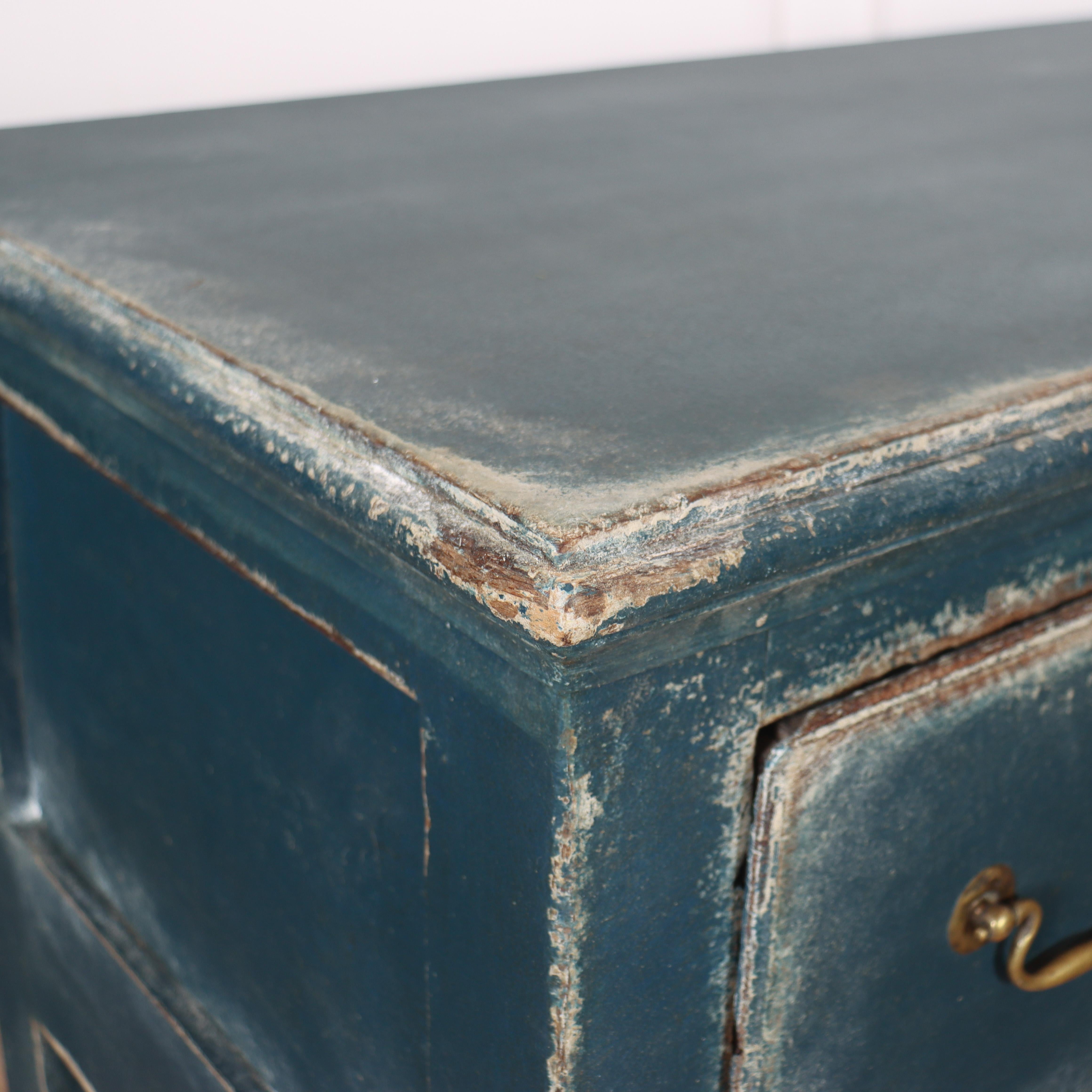 George III 18th Century Painted Dresser Base