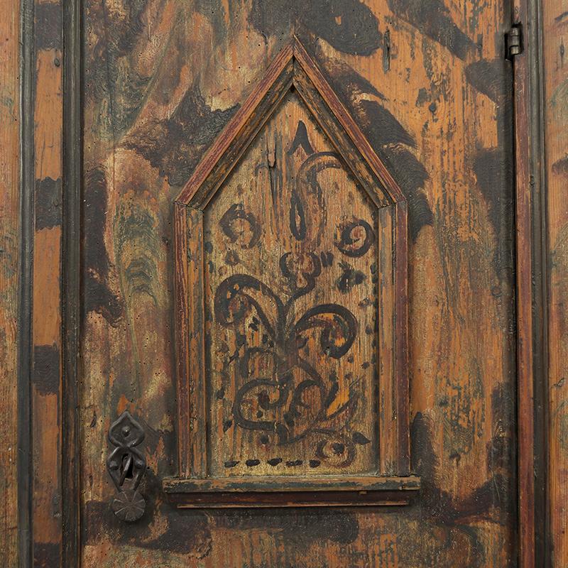 Artisanat Cabinet de mariage d'art populaire peint du 18e siècle en vente