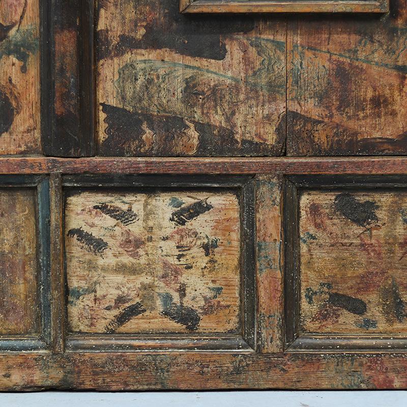 XVIIIe siècle Cabinet de mariage d'art populaire peint du 18e siècle en vente