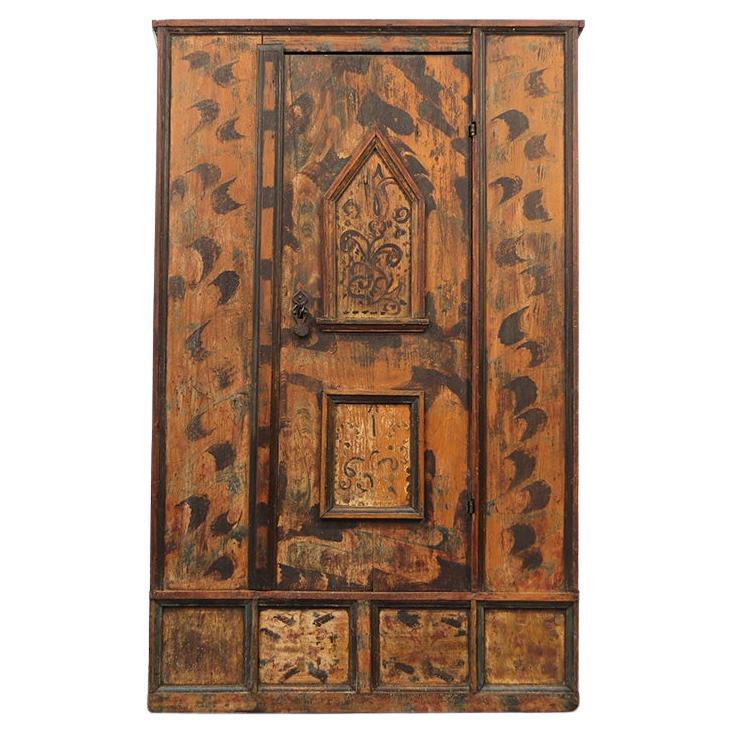 Cabinet de mariage d
art populaire peint du 18e siècle en vente