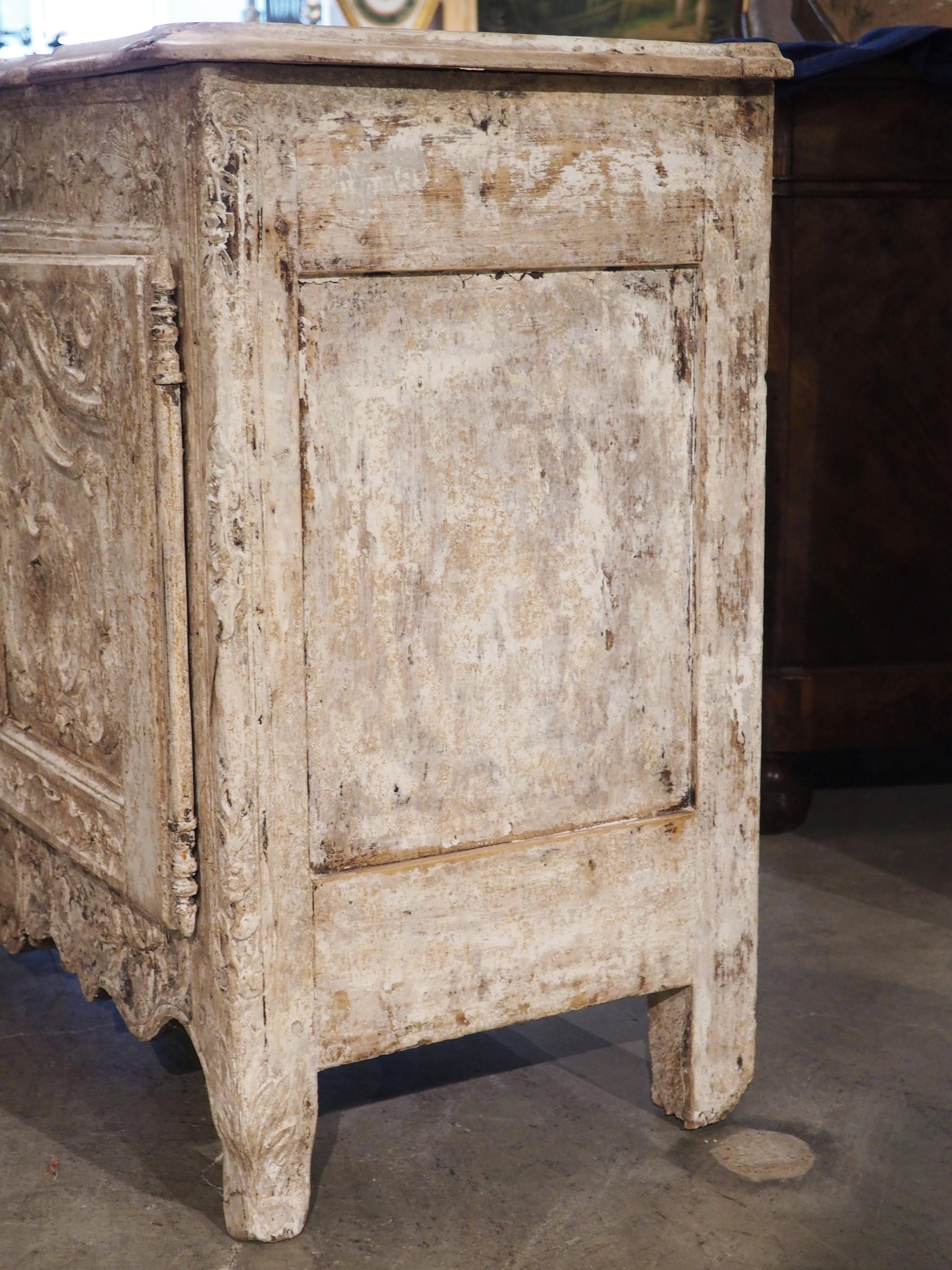 18th Century Painted French Buffet from Provence 6